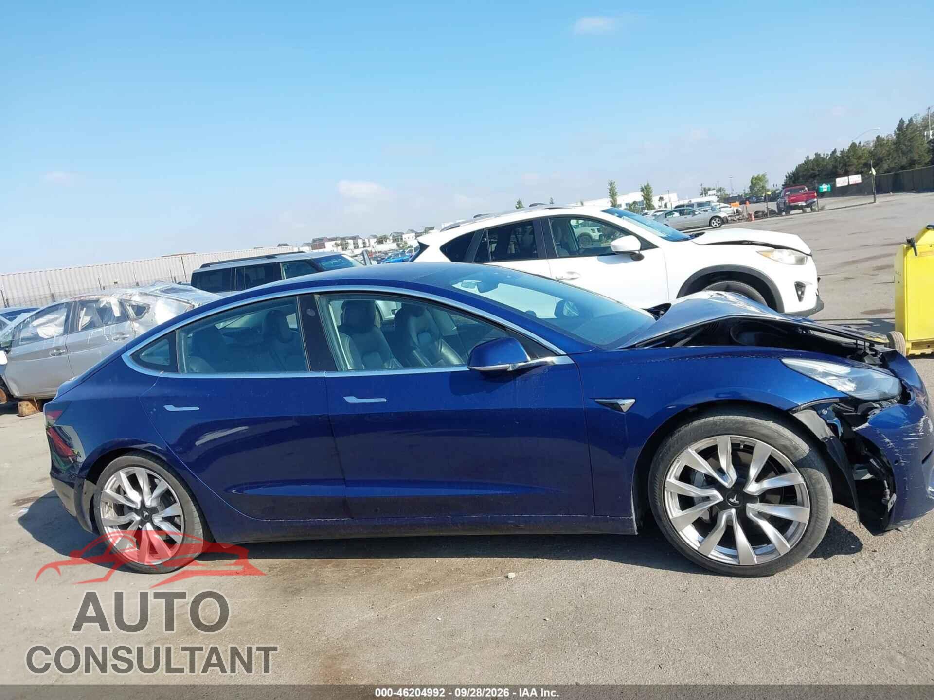 TESLA MODELO 3 2018 - 5YJ3E1EB4JF063748