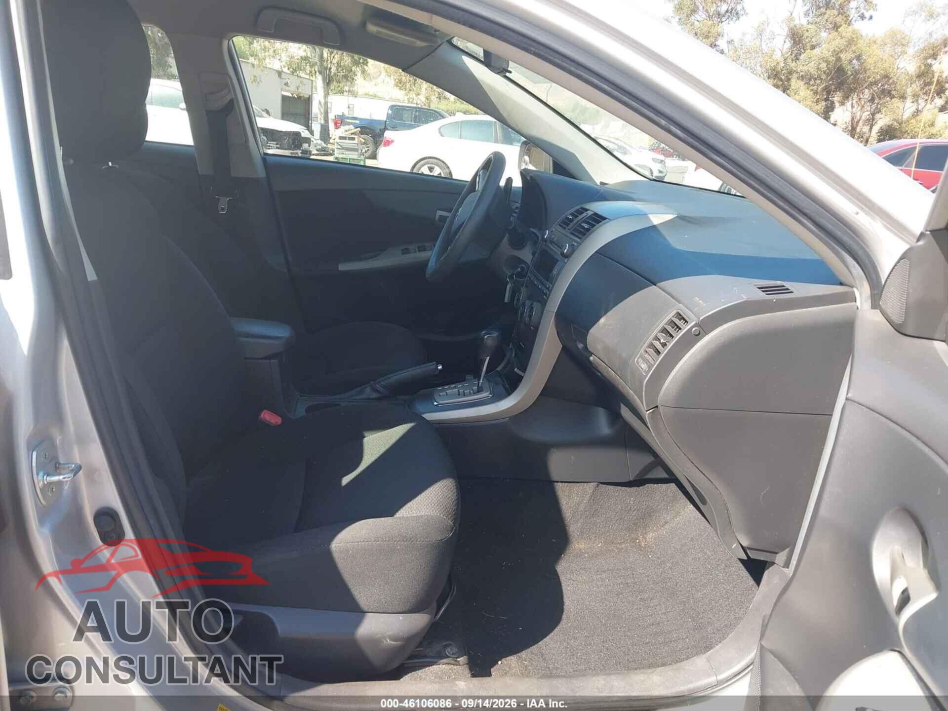 TOYOTA COROLLA 2011 - 2T1BU4EEXBC619190