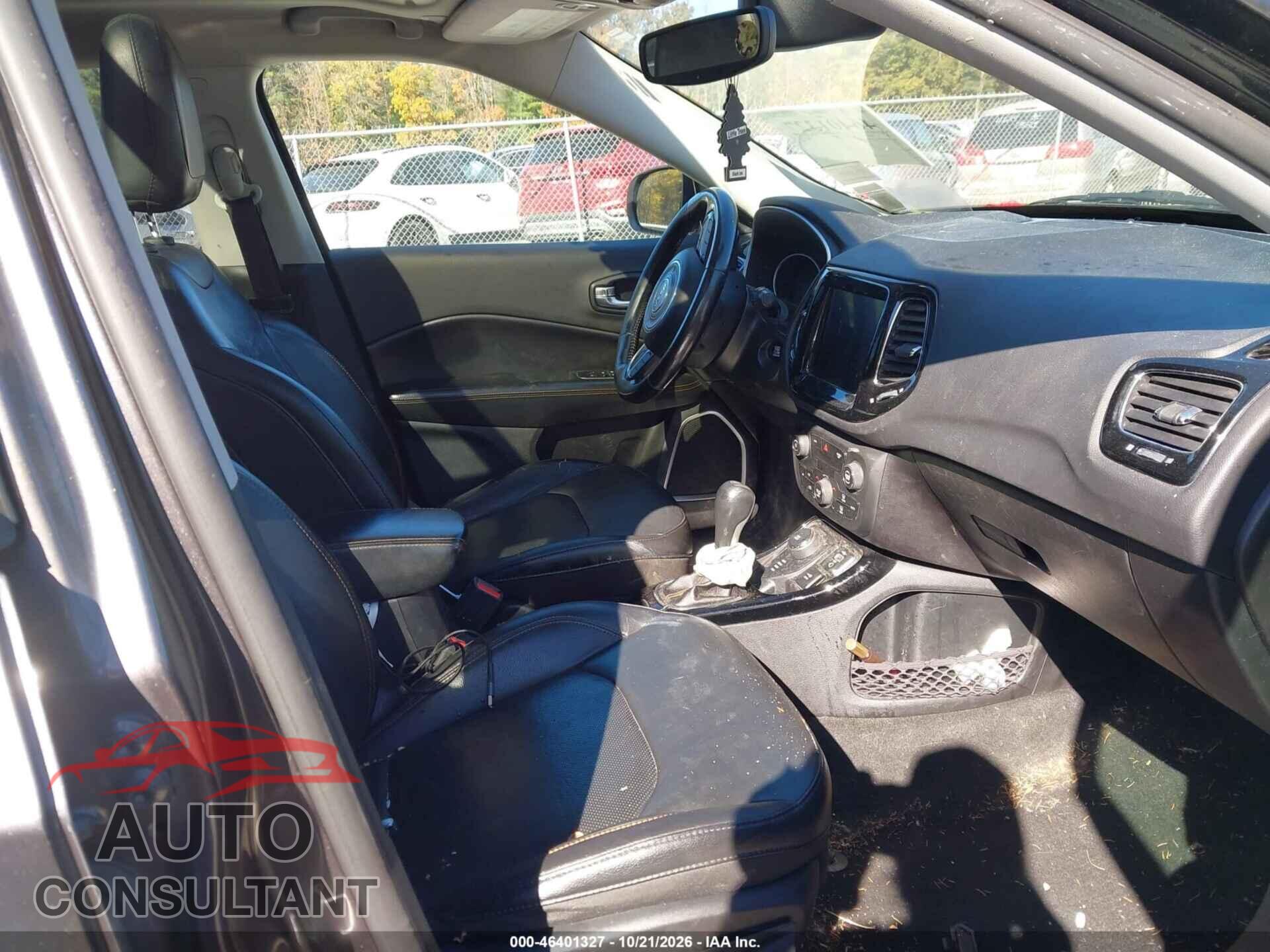 JEEP COMPASS 2020 - 3C4NJDCB9LT146881