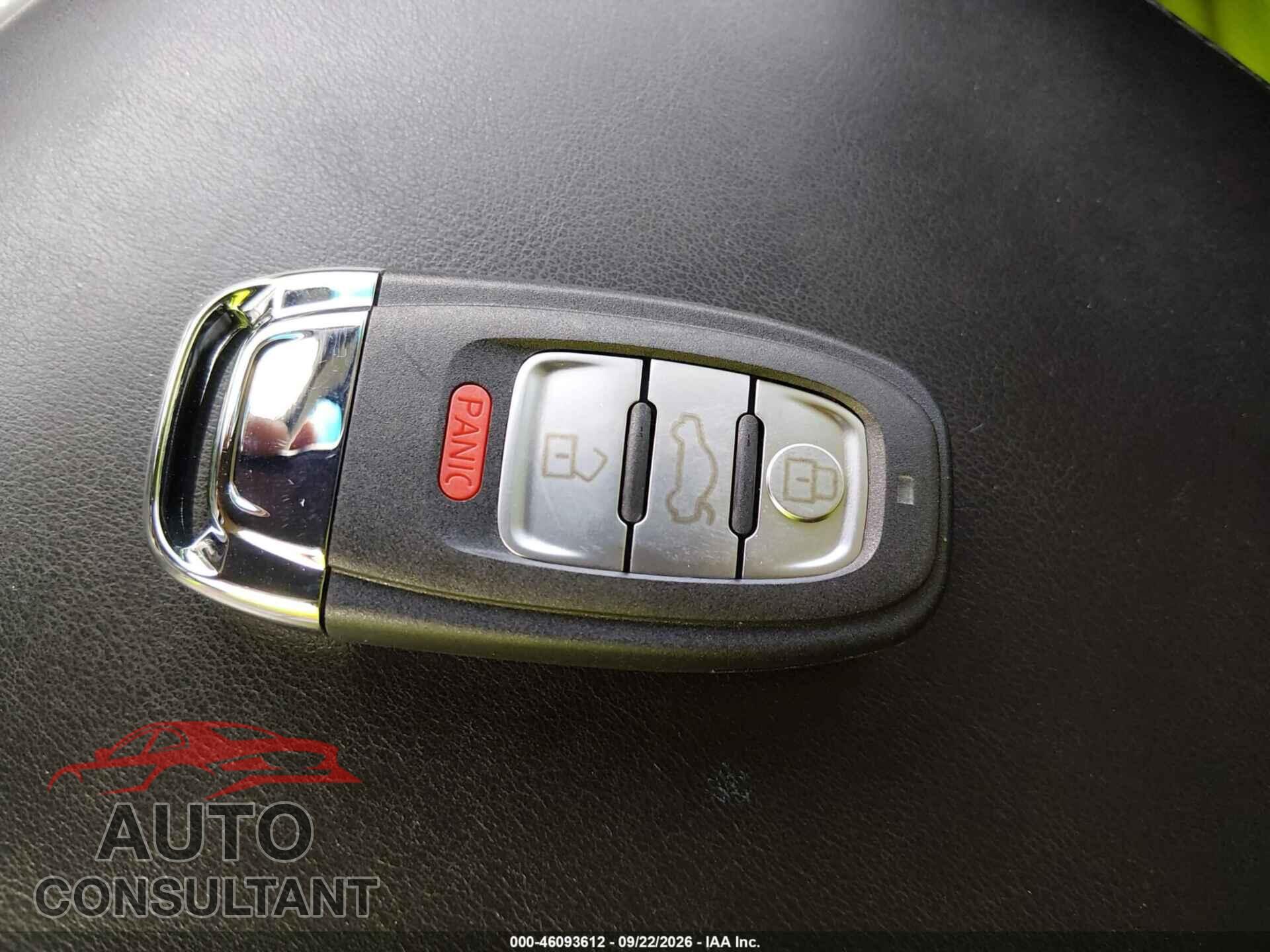 AUDI A4 2011 - WAUAFAFL4BN043060