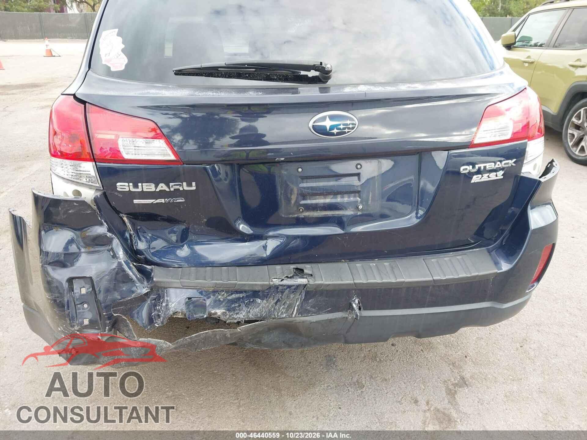 SUBARU OUTBACK 2013 - 4S4BRBBC7D3275446
