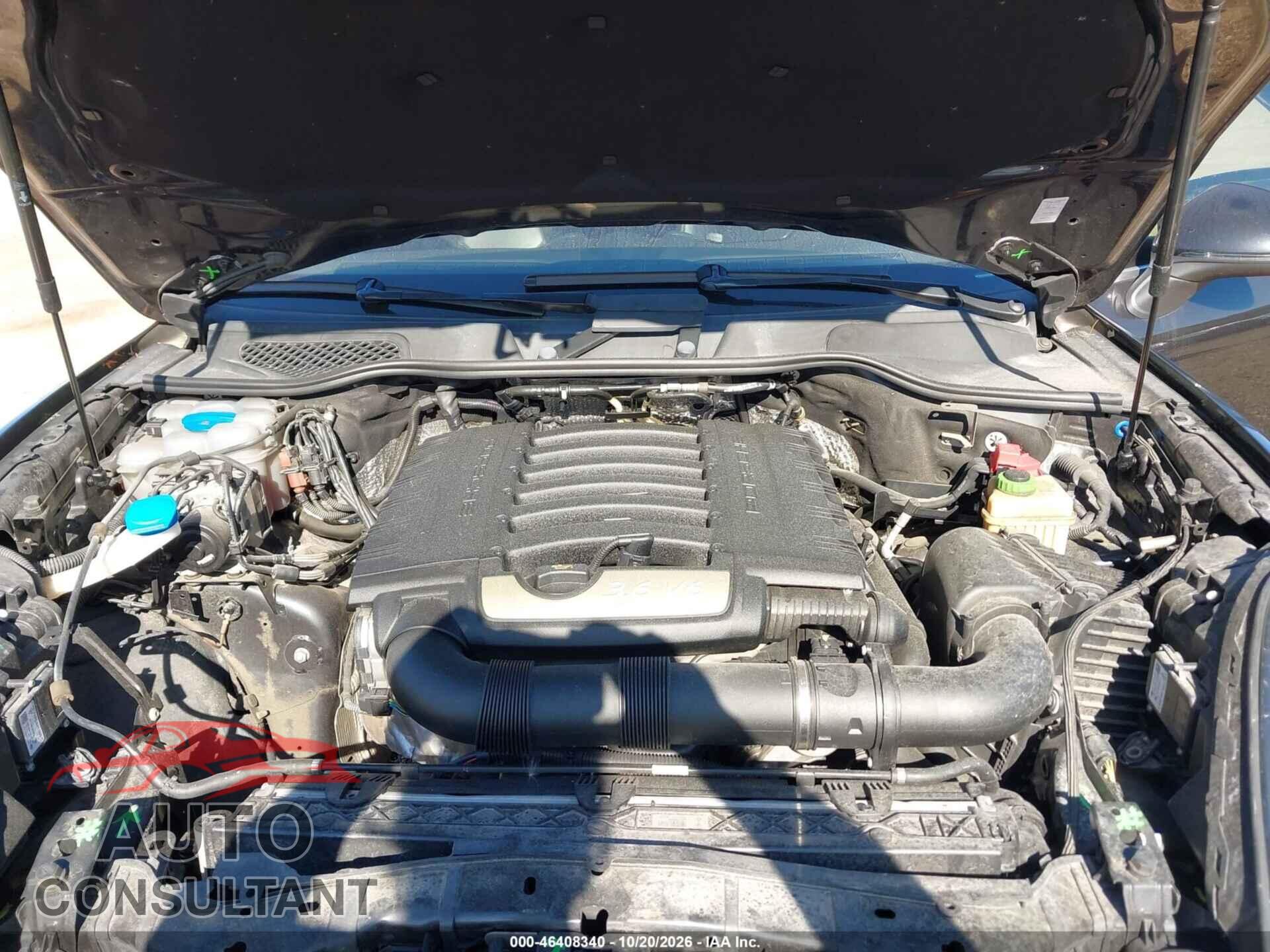 PORSCHE CAYENNE 2016 - WP1AA2A24GLA01821