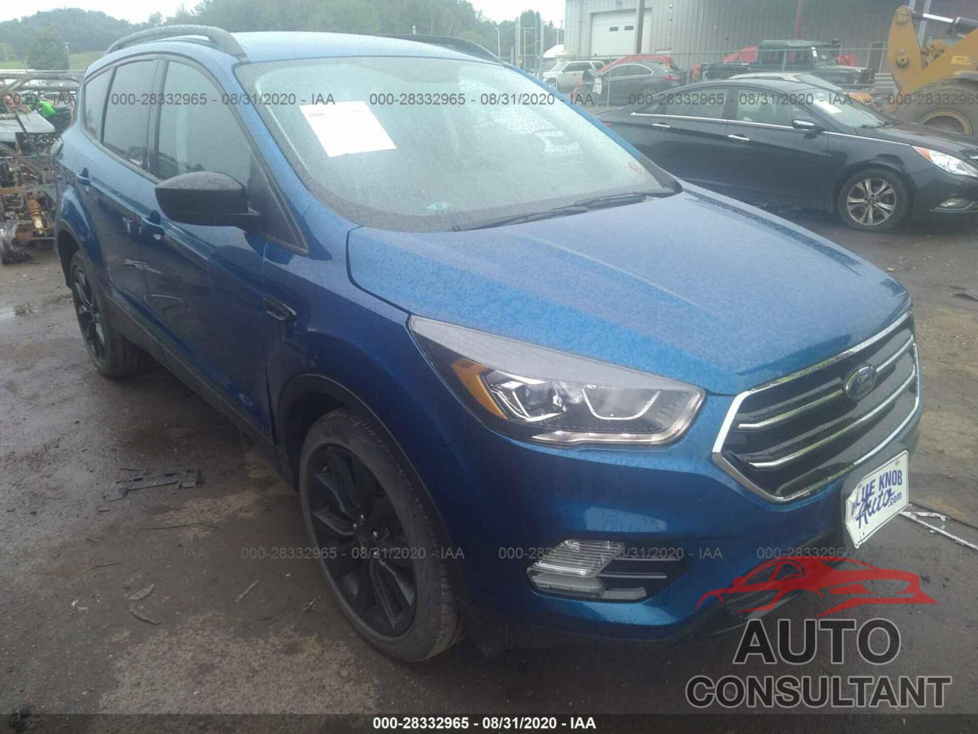 FORD ESCAPE 2017 - 1FMCU9GD6HUB49527