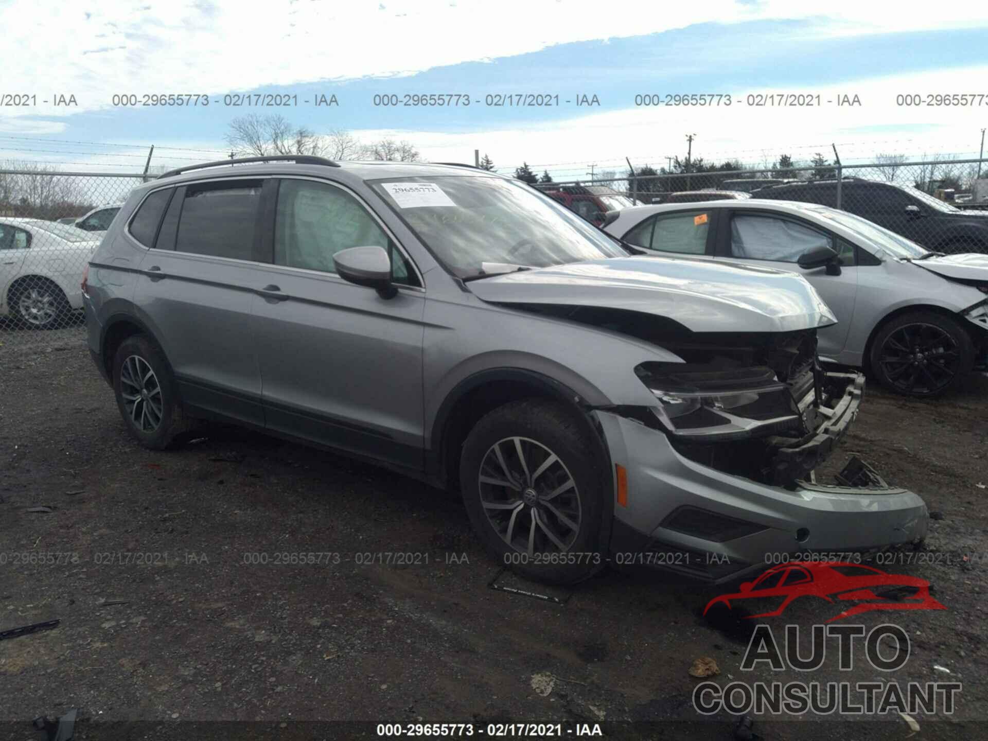 VOLKSWAGEN TIGUAN 2019 - 3VV2B7AX4KM137077