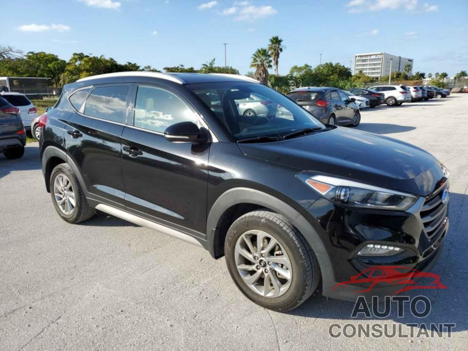 HYUNDAI TUCSON 2018 - KM8J33A4XJU706784