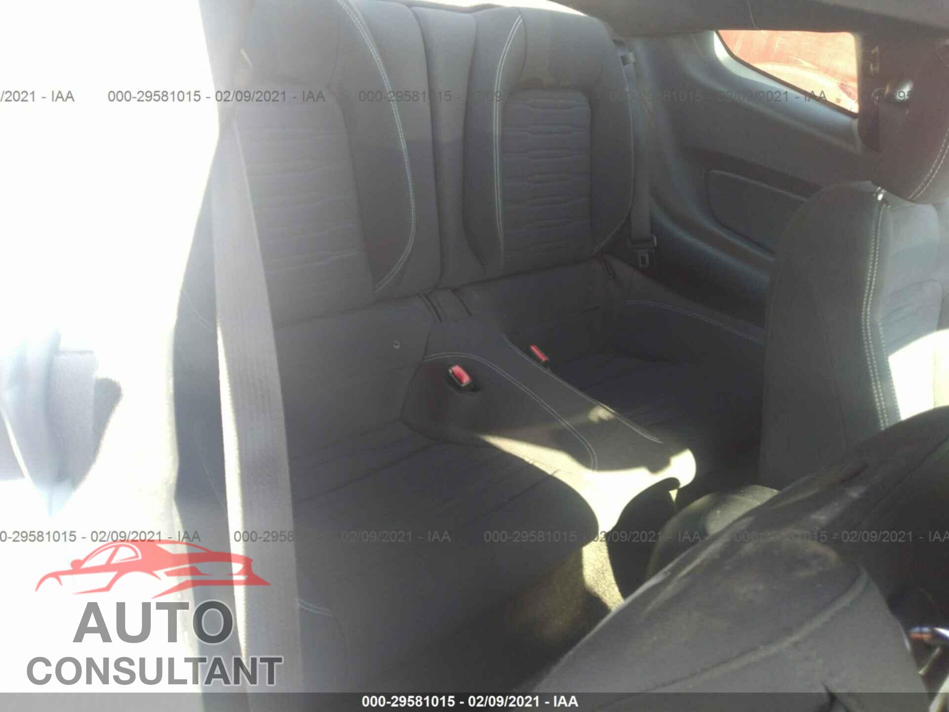 FORD MUSTANG 2017 - 1FA6P8THXH5300736