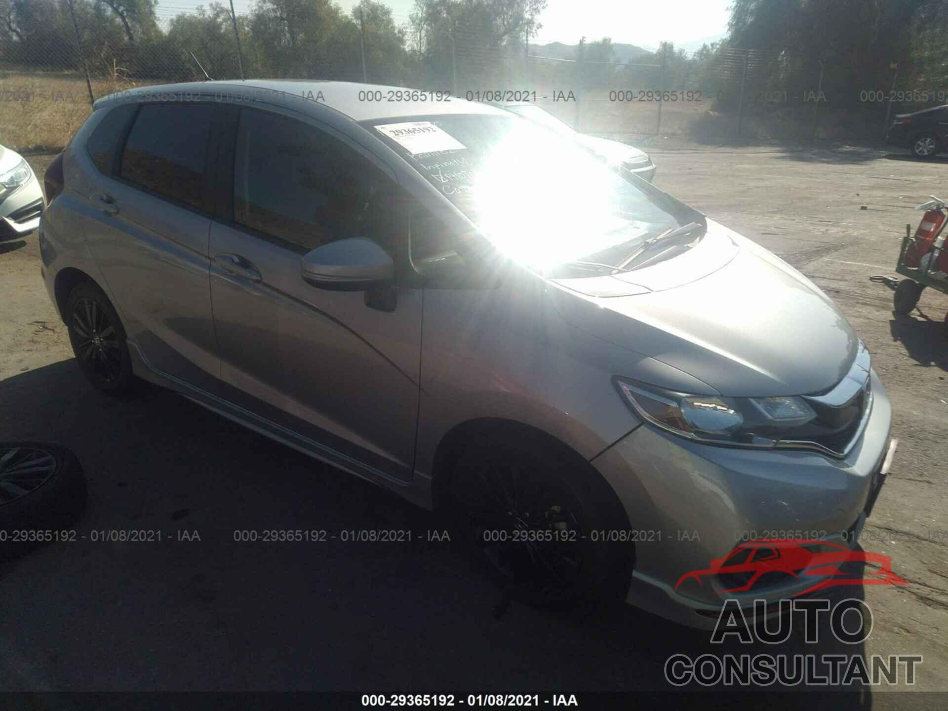 HONDA FIT 2019 - 3HGGK5H60KM748974