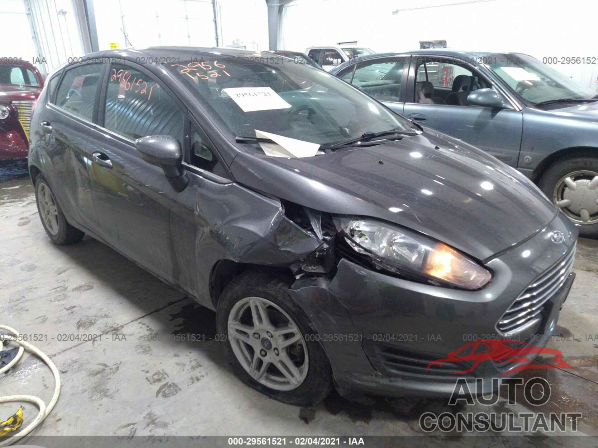 FORD FIESTA 2018 - 3FADP4EJ8JM110370