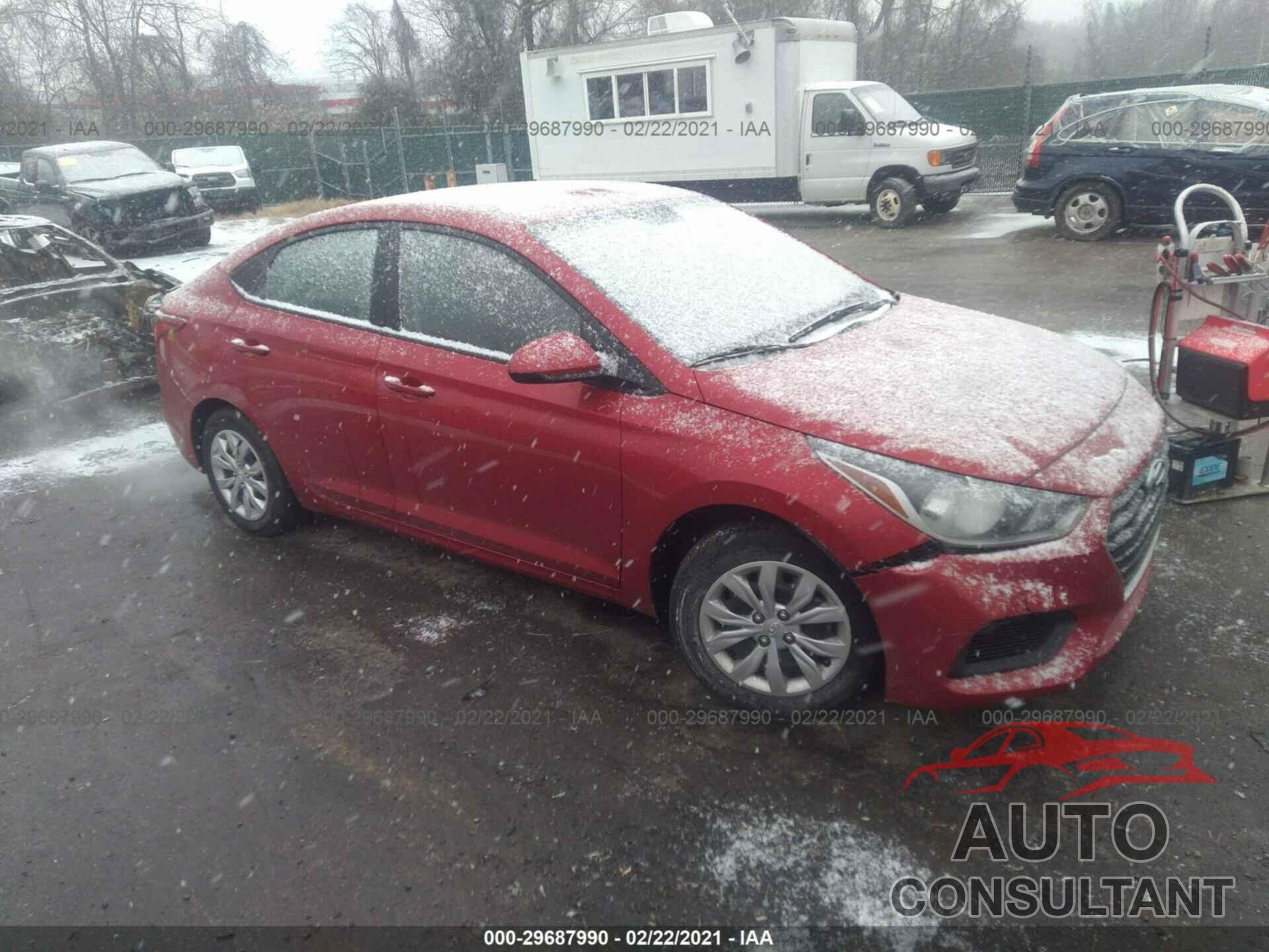 HYUNDAI ACCENT 2018 - 3KPC24A3XJE025083