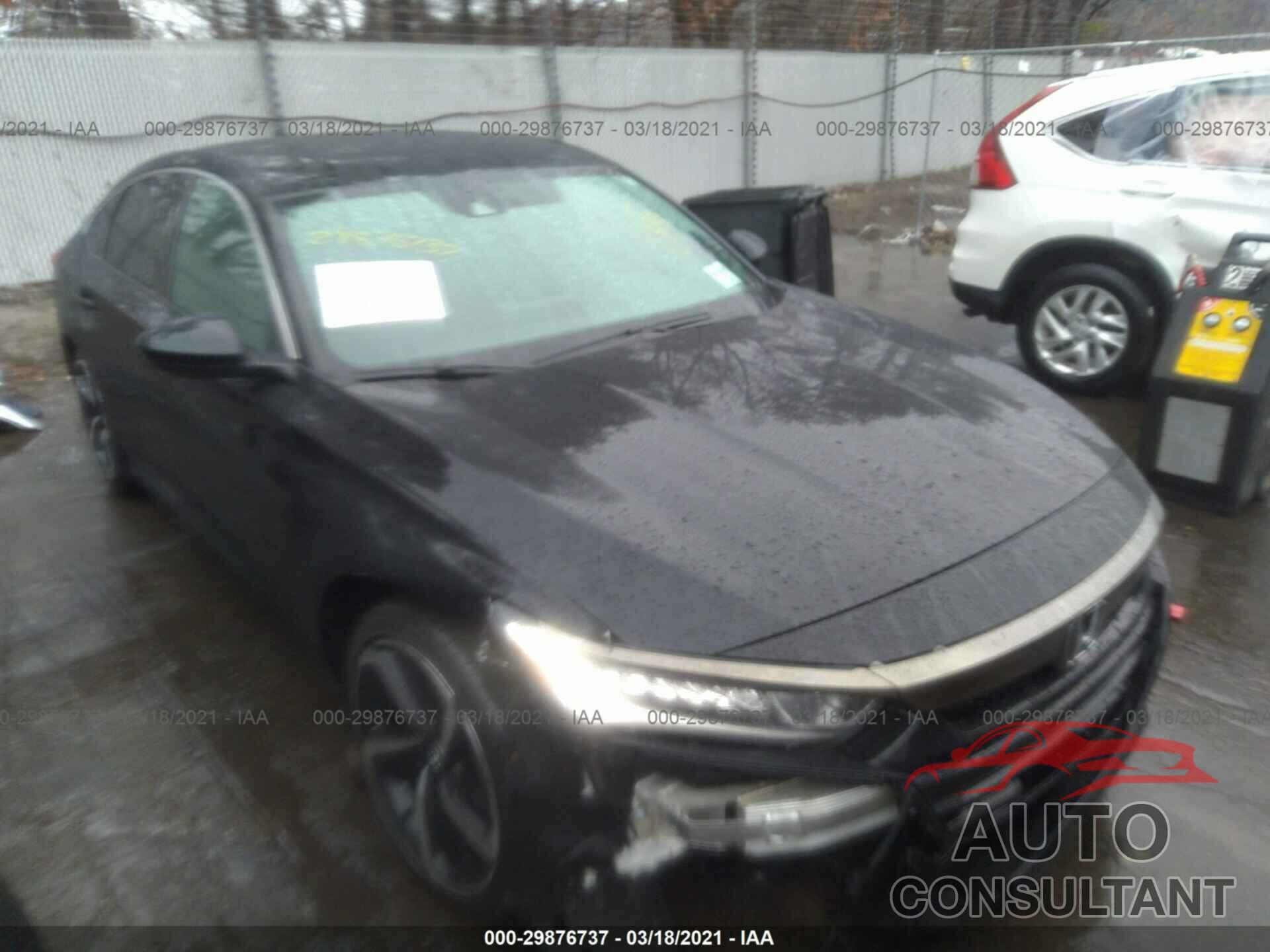 HONDA ACCORD SEDAN 2018 - 1HGCV1F32JA094434