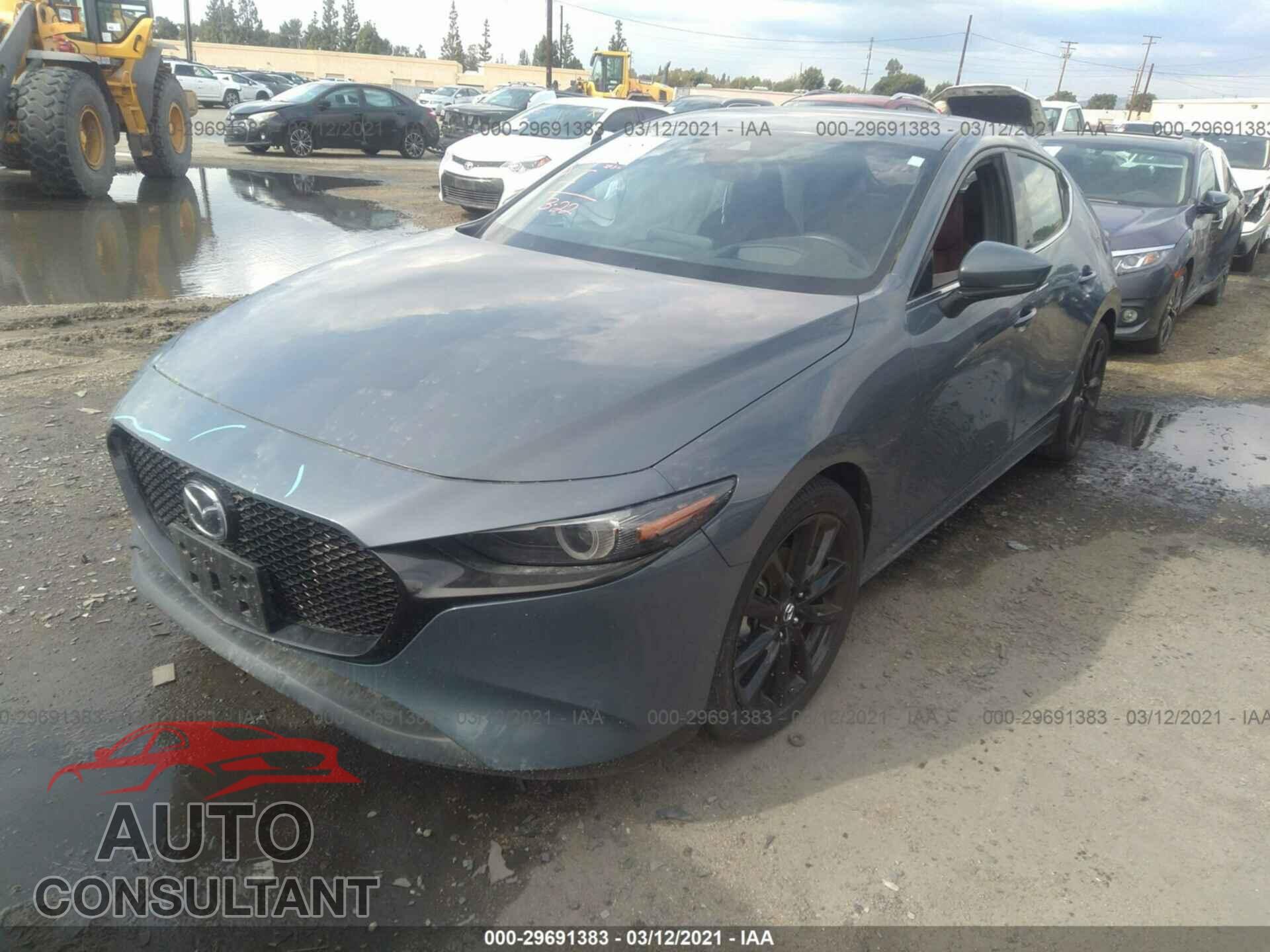 MAZDA MAZDA3 HATCHBACK 2019 - JM1BPANM0K1140357