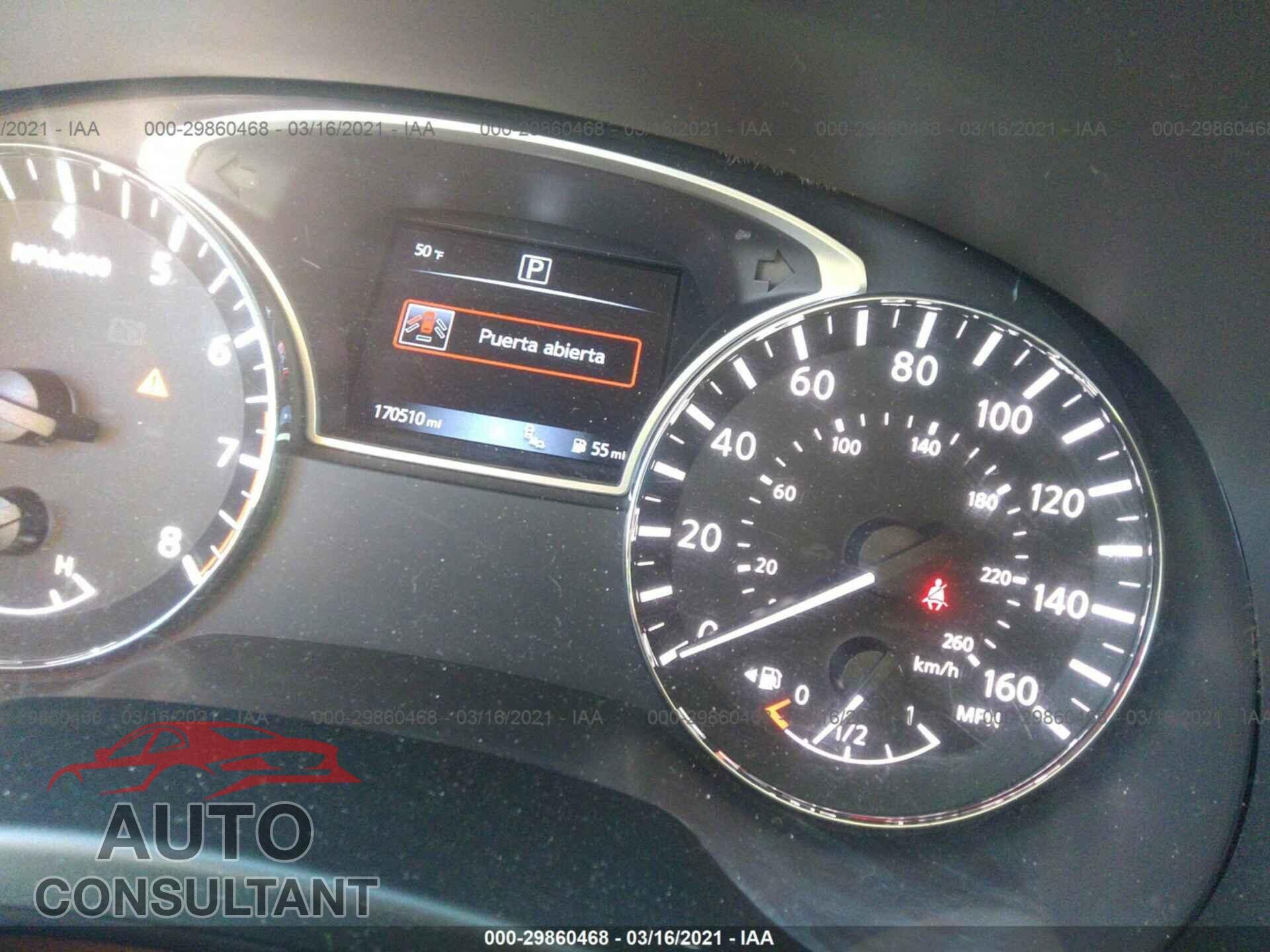 NISSAN PATHFINDER 2016 - 5N1AR2MN7GC614401