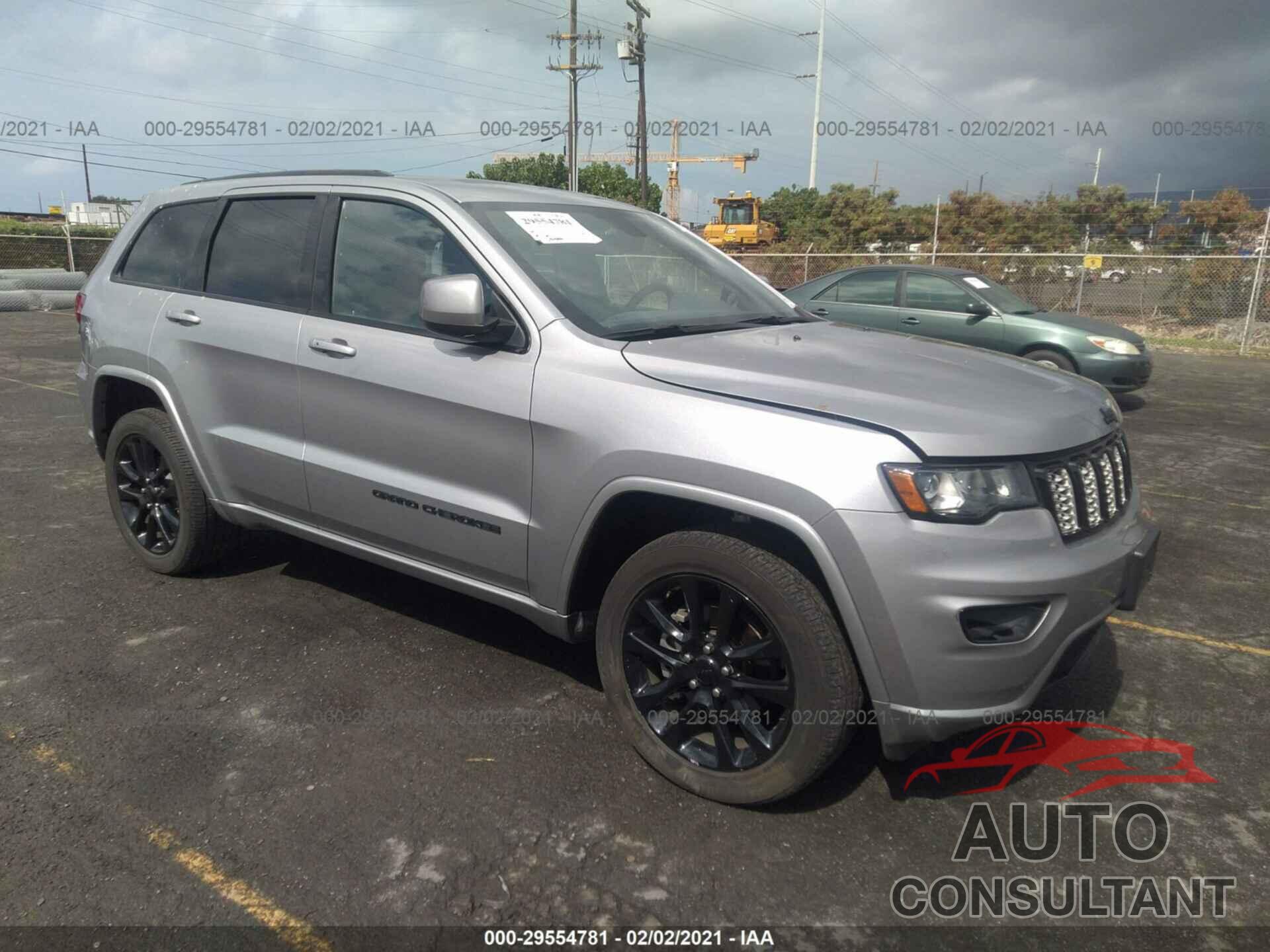 JEEP GRAND CHEROKEE 2018 - 1C4RJFAG1JC286301
