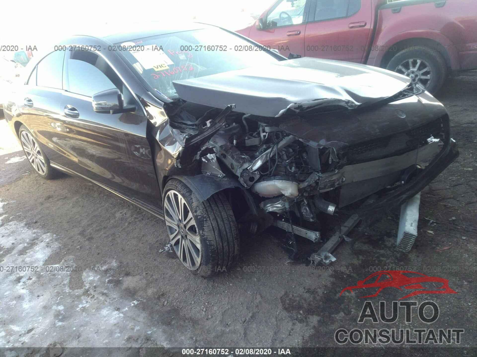 MERCEDES-BENZ CLA 2018 - WDDSJ4GB4JN590279
