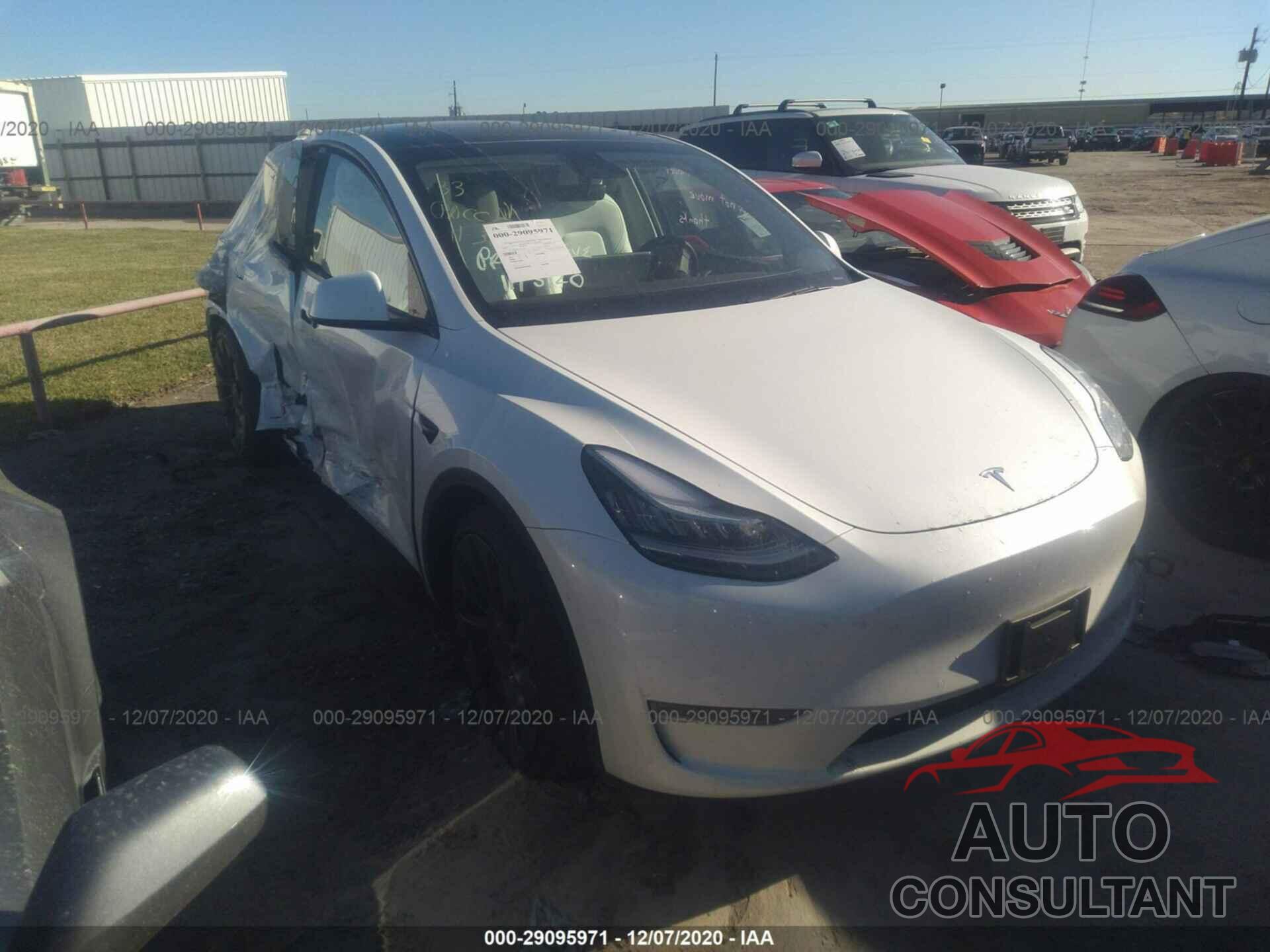 TESLA MODEL Y 2020 - 5YJYGDEF6LF011657