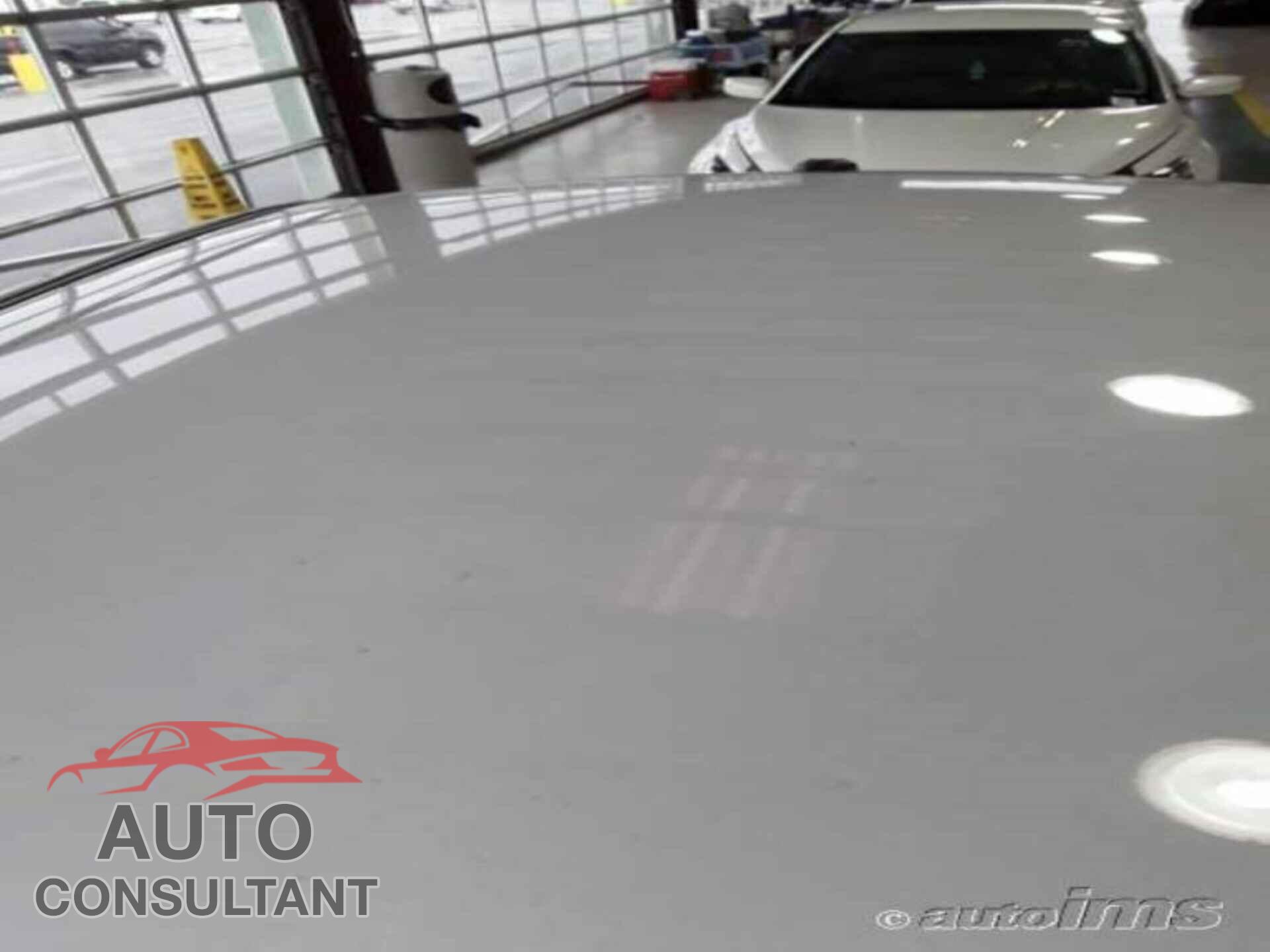 FORD TAURUS 2017 - 1FAHP2E88HG117634