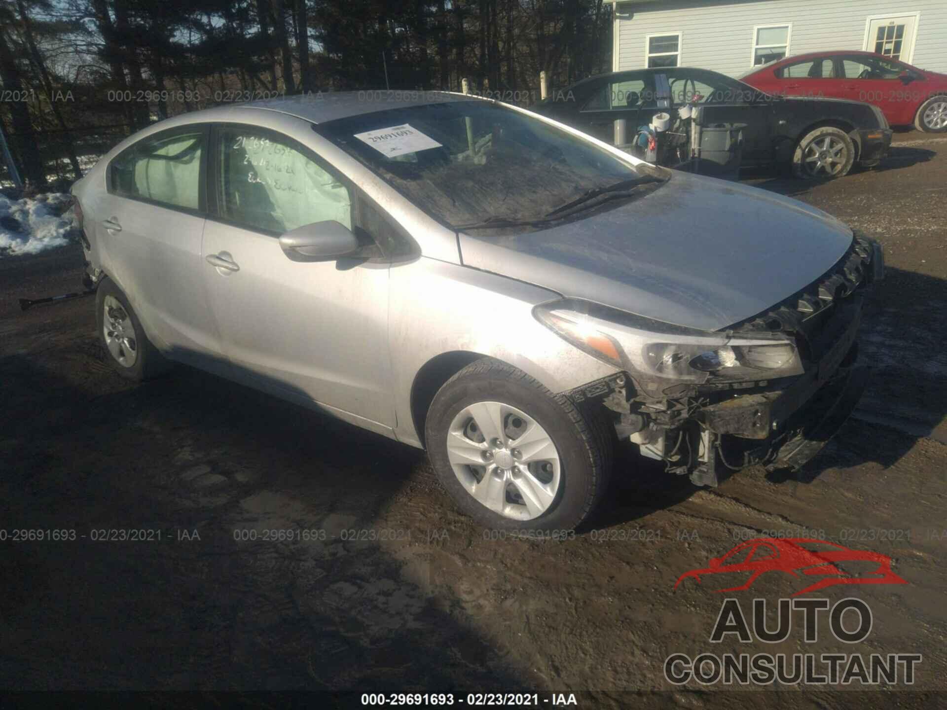 KIA FORTE 2018 - 3KPFK4A78JE230899