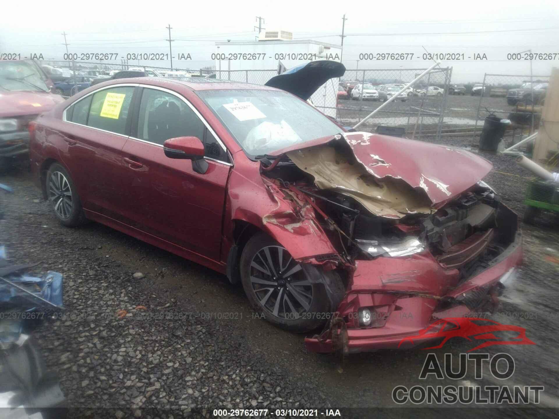 SUBARU LEGACY 2018 - 4S3BNAH6XJ3036240