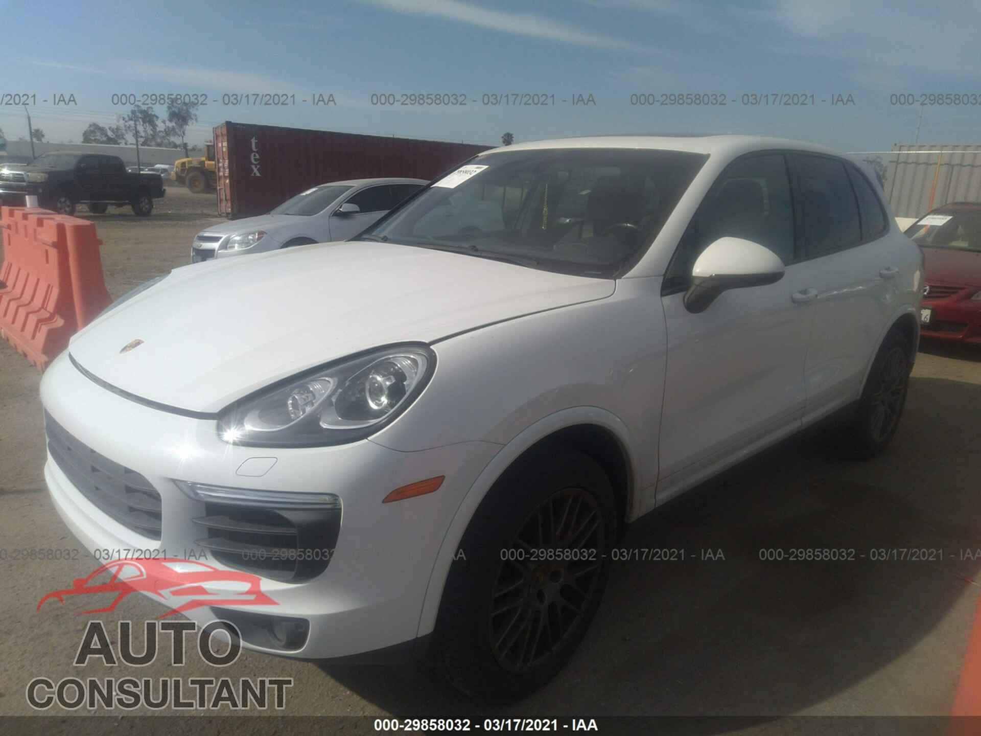 PORSCHE CAYENNE 2017 - WP1AA2A26HKA90203