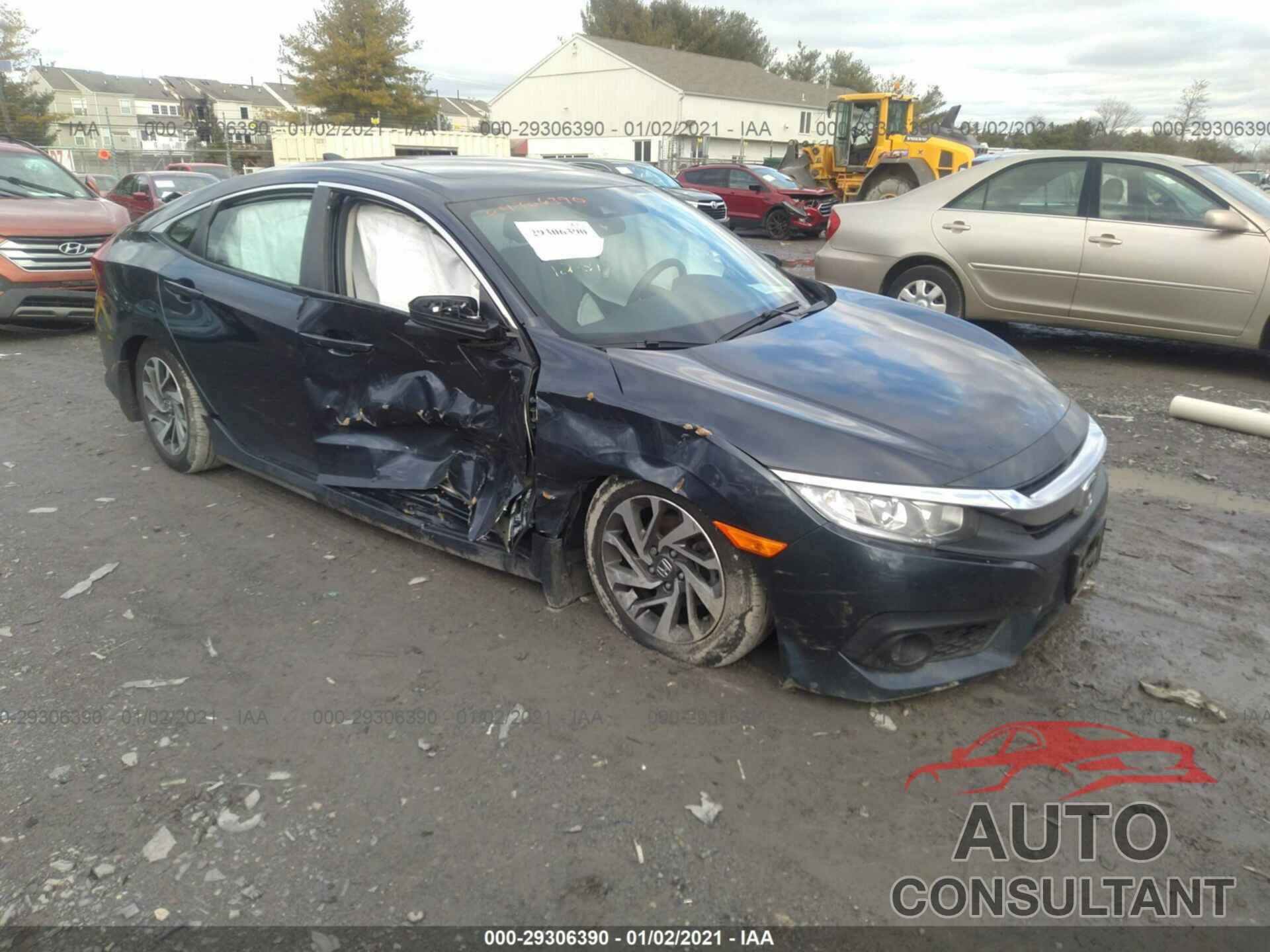 HONDA CIVIC SEDAN 2018 - 2HGFC2F84JH541836