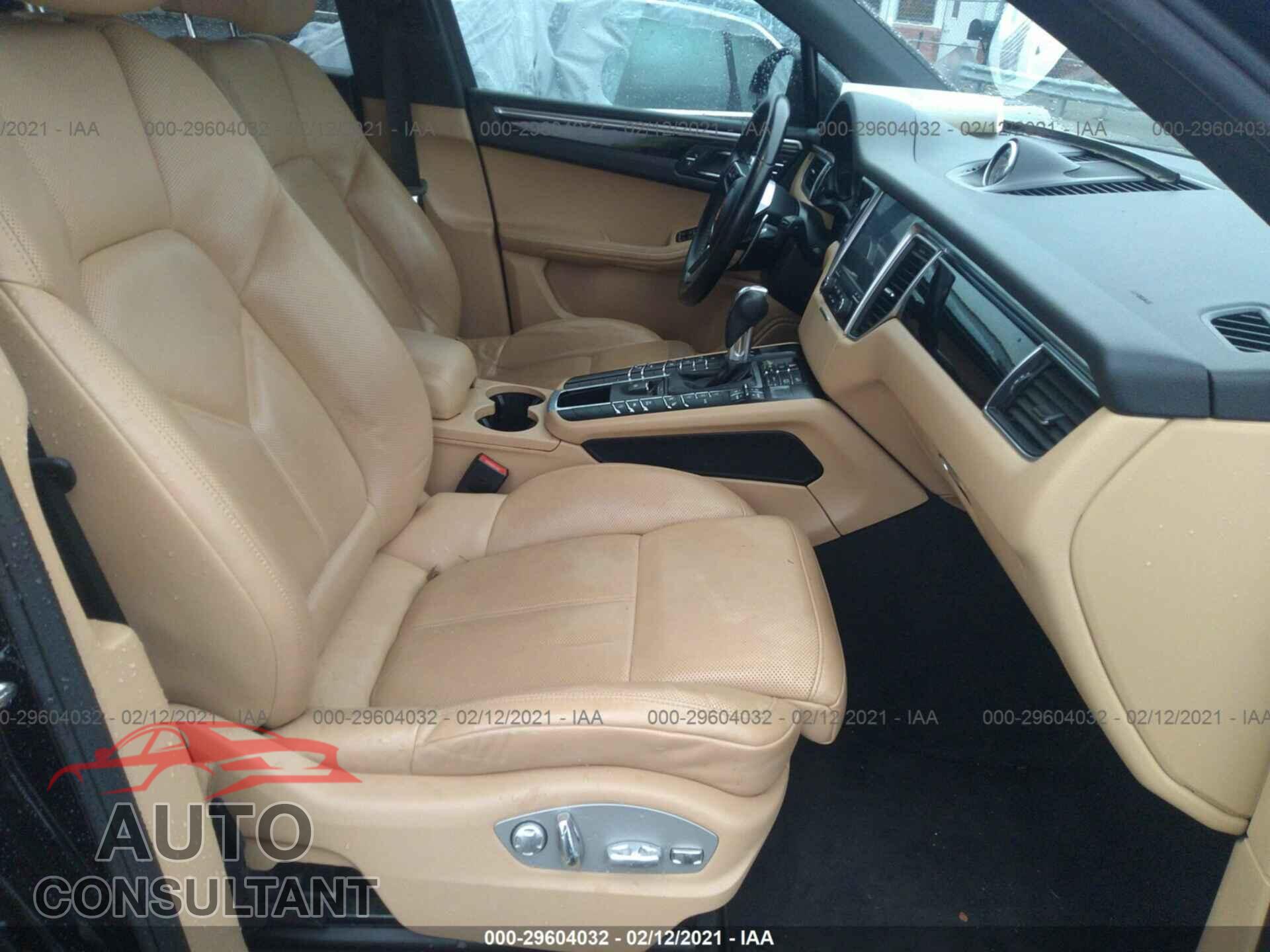 PORSCHE MACAN 2018 - WP1AA2A50JLB01951