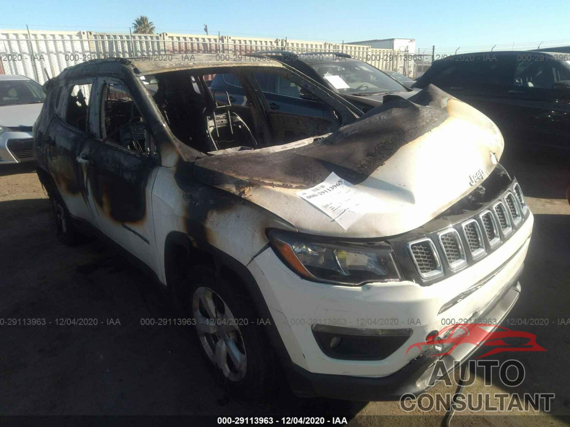 JEEP COMPASS 2018 - 3C4NJCBB8JT137369