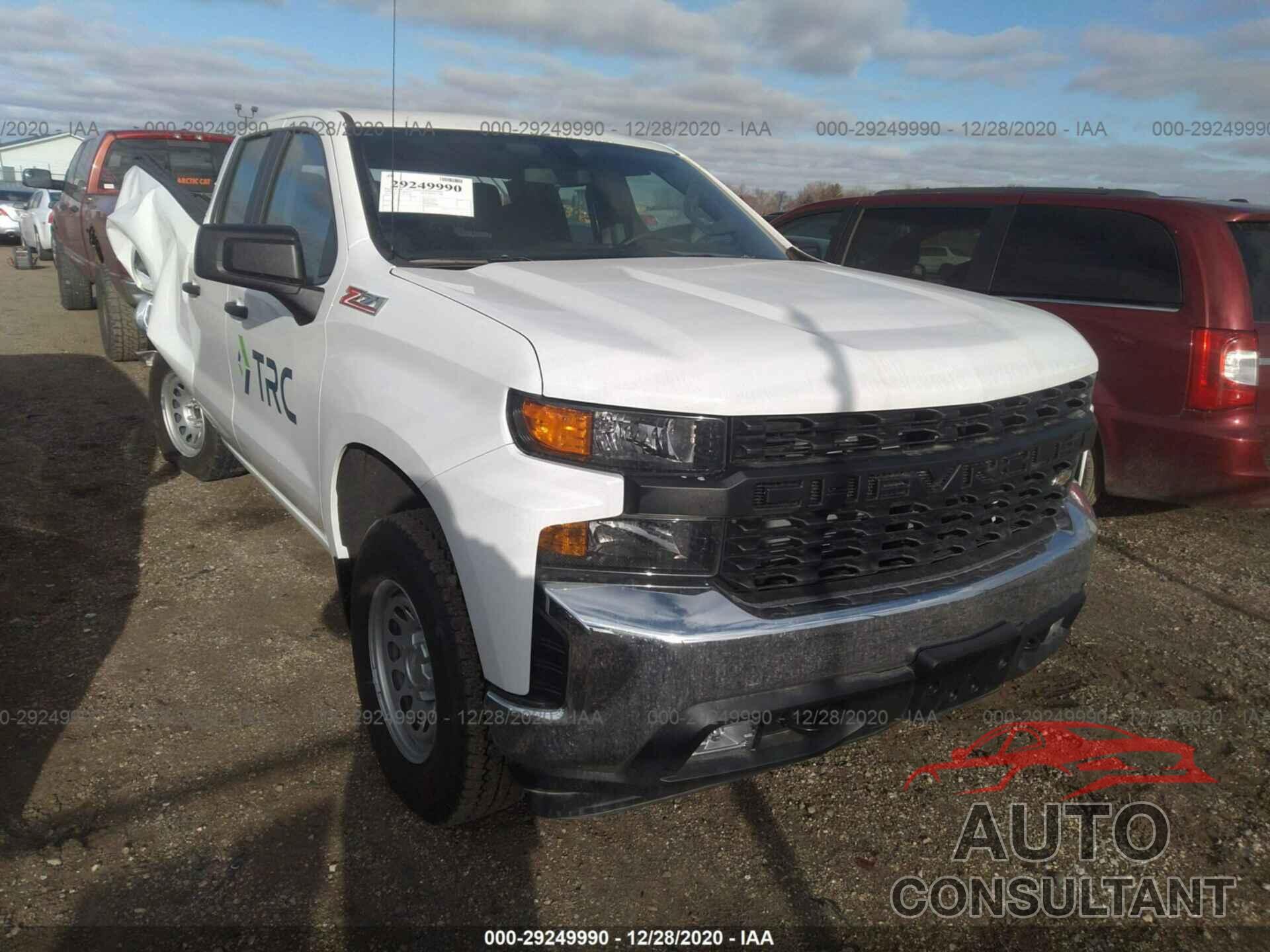 CHEVROLET SILVERADO 1500 2020 - 1GCRYAEFXLZ252180