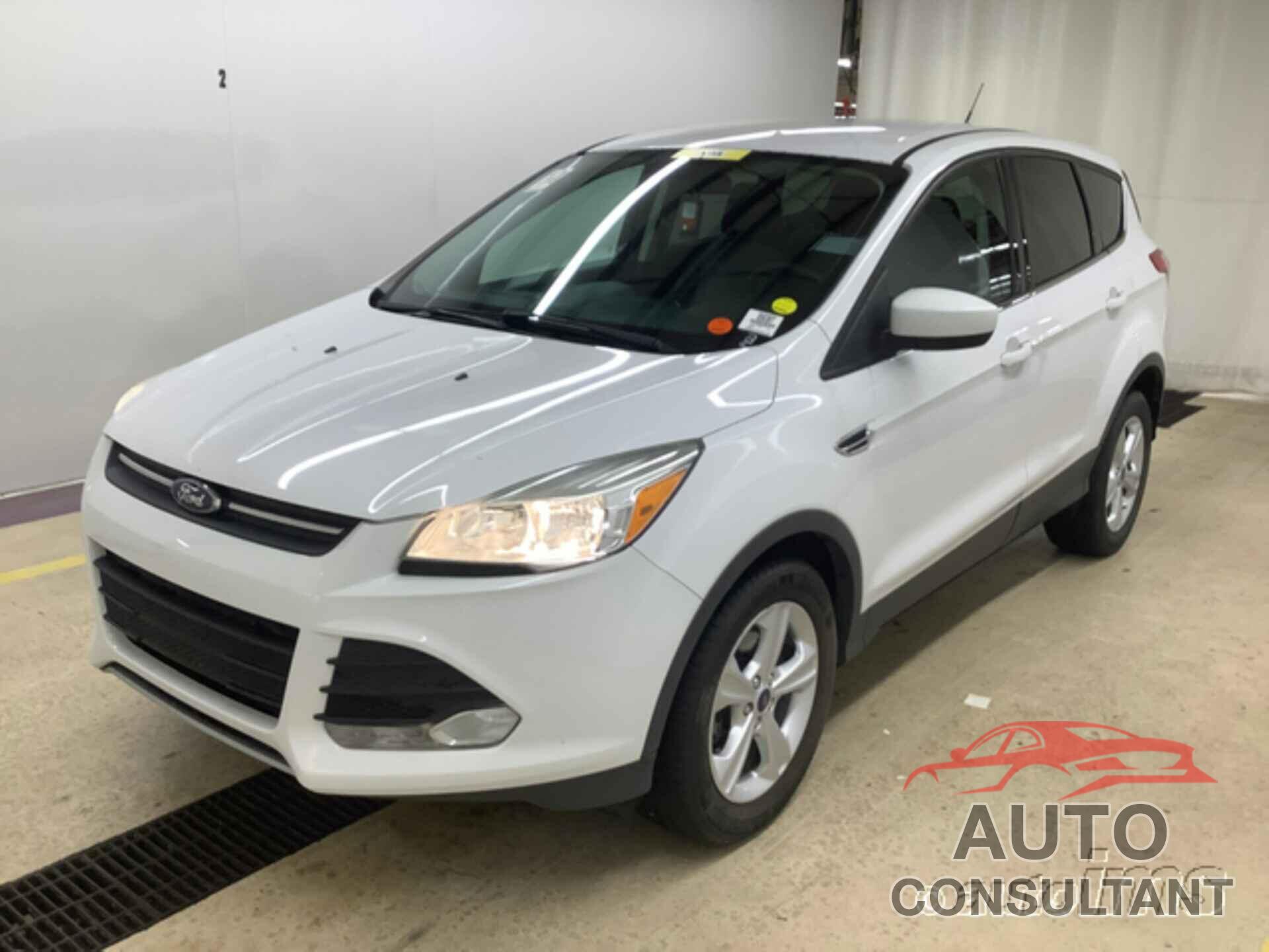 FORD ESCAPE 2016 - 1FMCU0GX2GUB41221