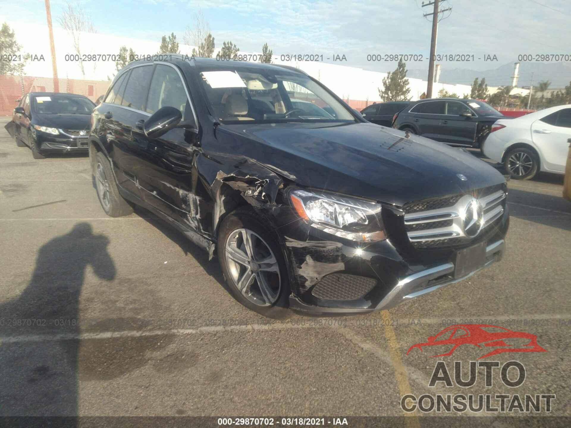 MERCEDES-BENZ GLC 2017 - WDC0G4JB7HF194791