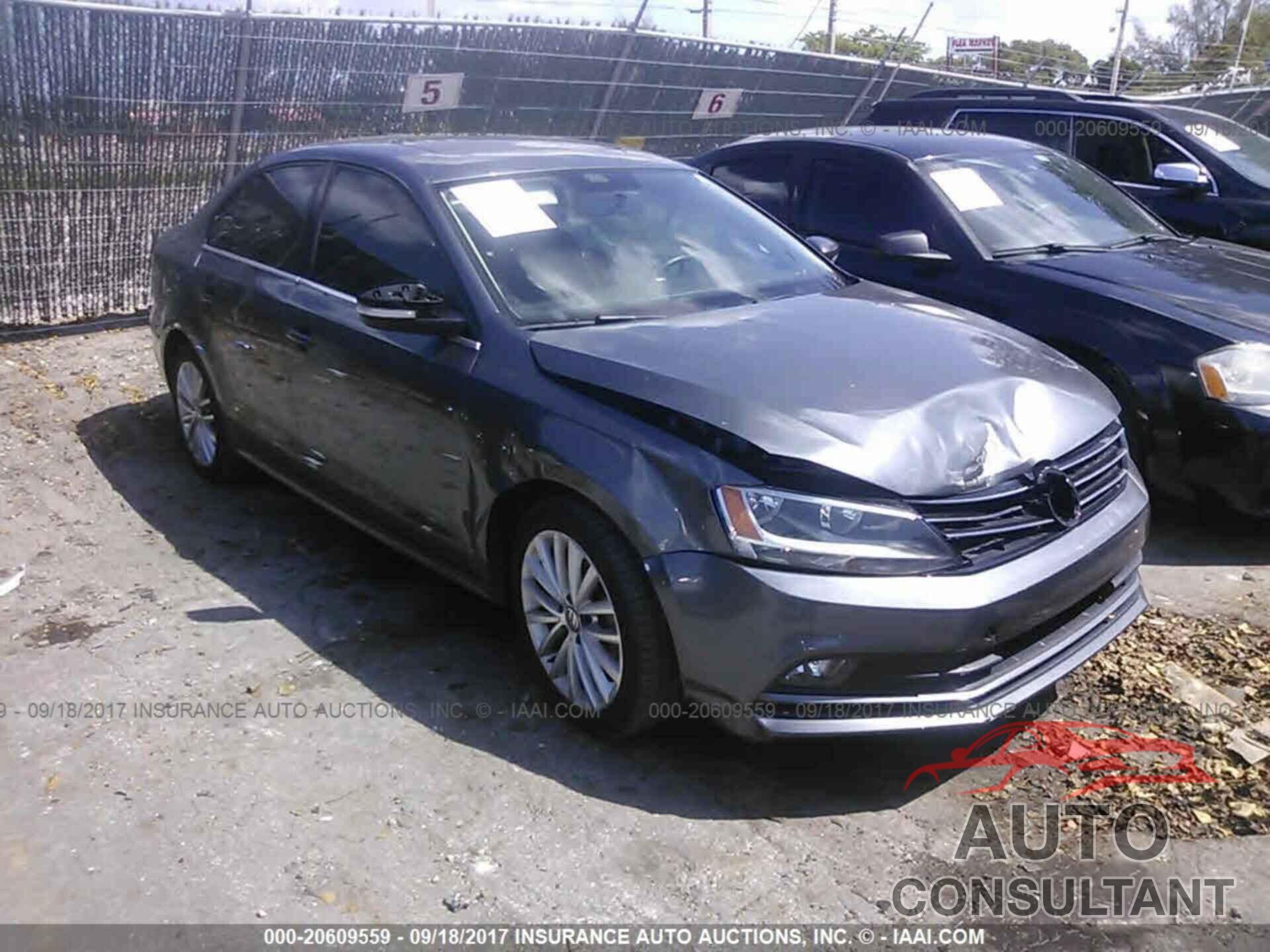 Volkswagen Jetta 2015 - 3VWD07AJXFM212991