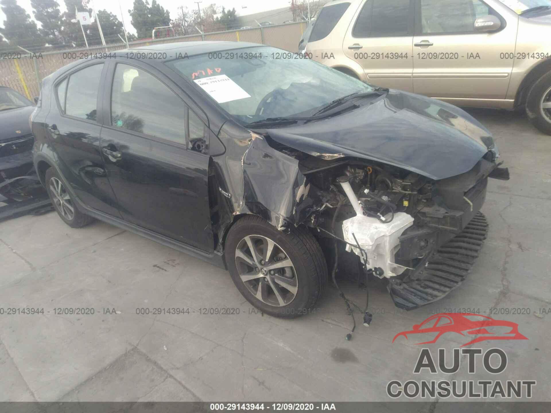 TOYOTA PRIUS C 2018 - JTDKDTB34J1605334