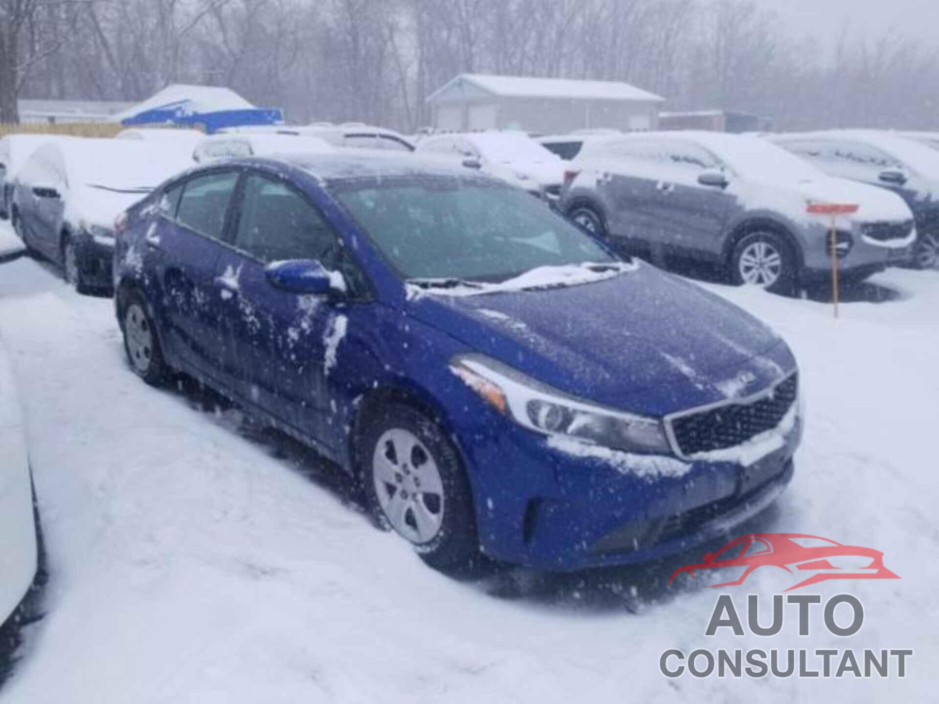 KIA FORTE 2018 - 3KPFK4A77JE184143