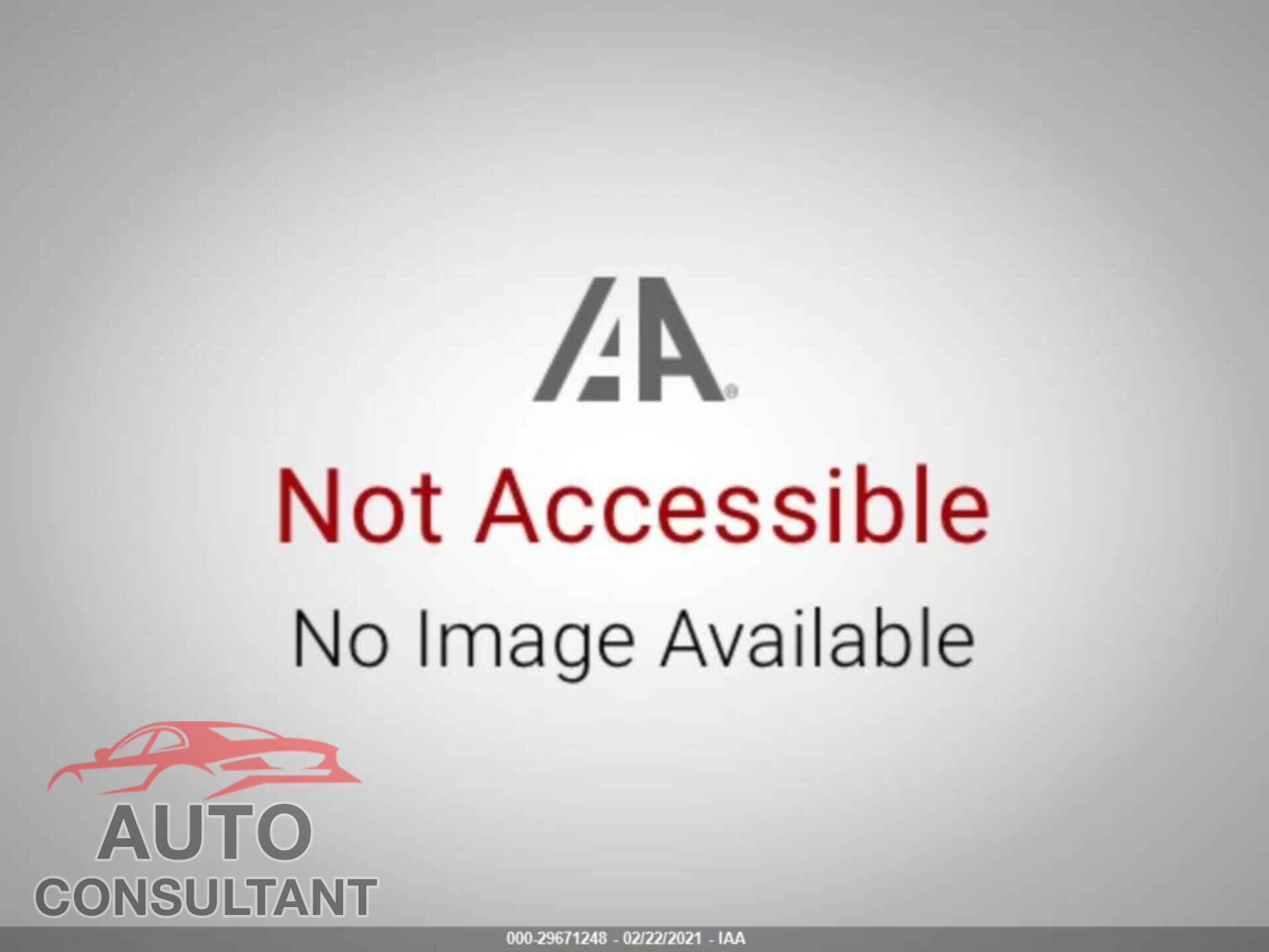 BMW 3 SERIES 2016 - WBA8E3G53GNU00832