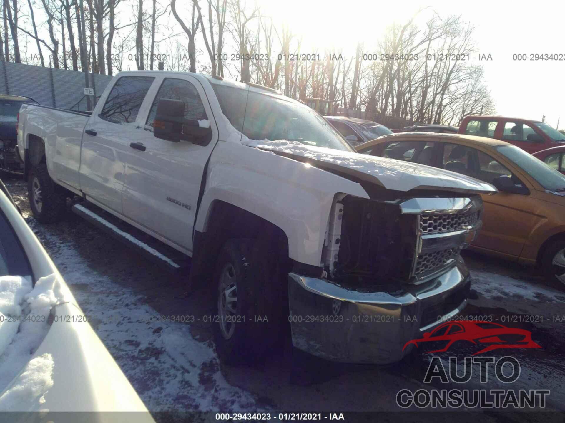 CHEVROLET SILVERADO 2500HD 2019 - 1GC1KREG1KF280780