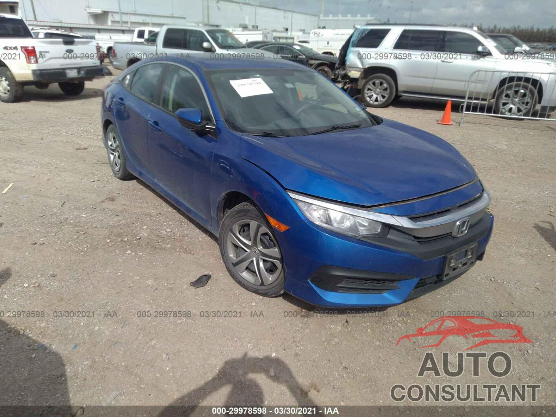 HONDA CIVIC SEDAN 2018 - 2HGFC2F5XJH561787