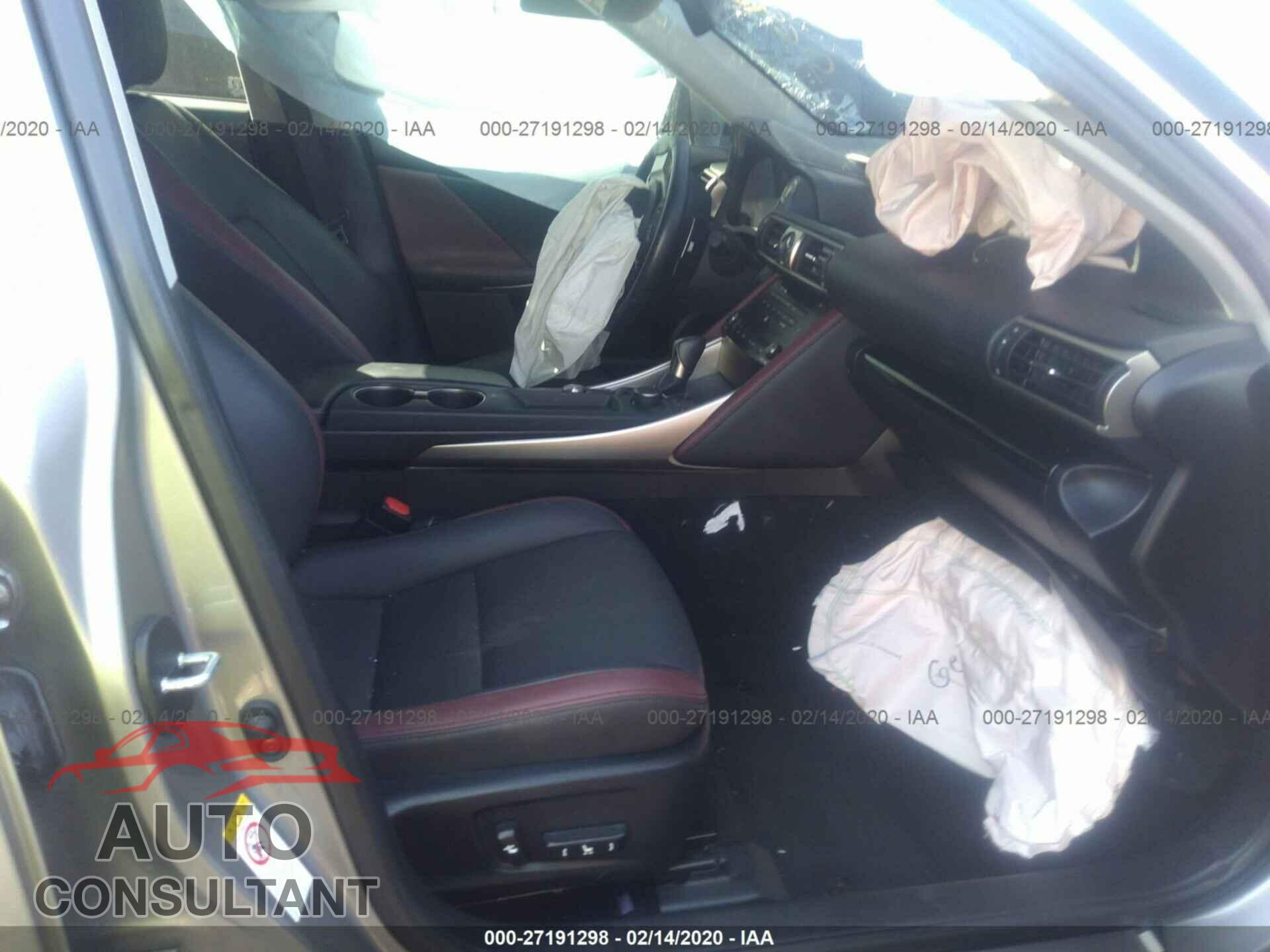 LEXUS IS 2018 - JTHBA1D24J5069655