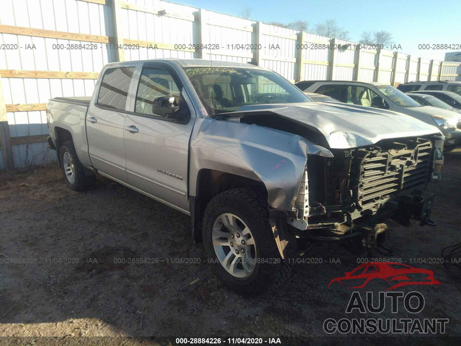 CHEVROLET SILVERADO 1500 2018 - 3GCUKREC4JG231726