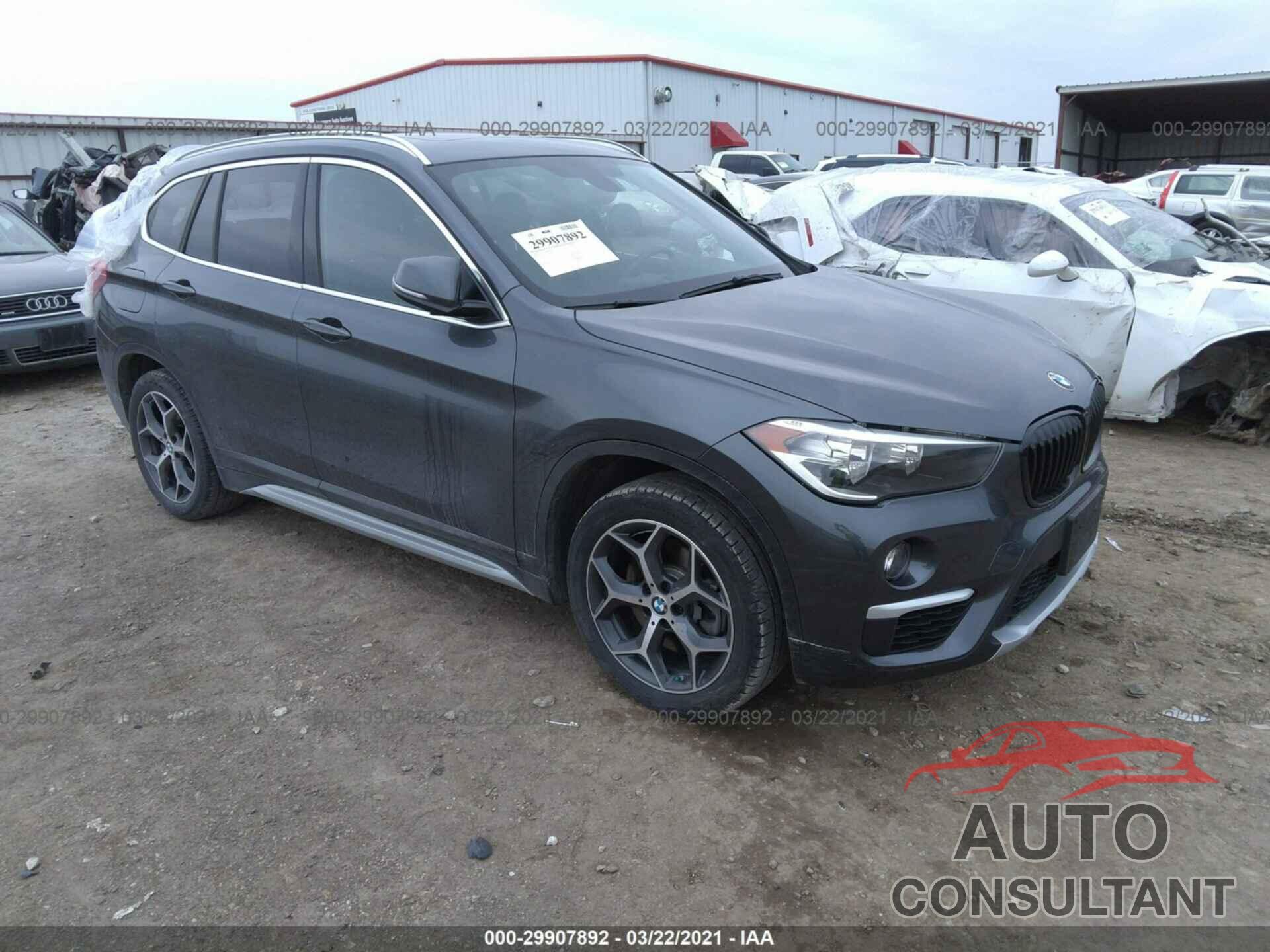 BMW X1 2018 - WBXHT3C36J3F04141