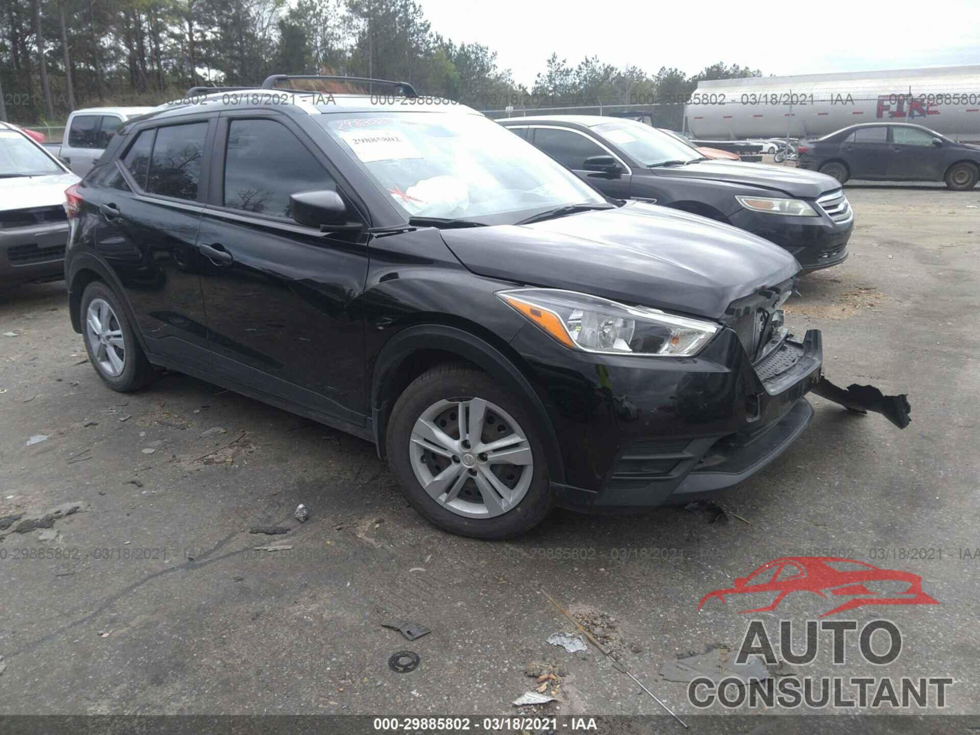 NISSAN KICKS 2018 - 3N1CP5CU2JL532863