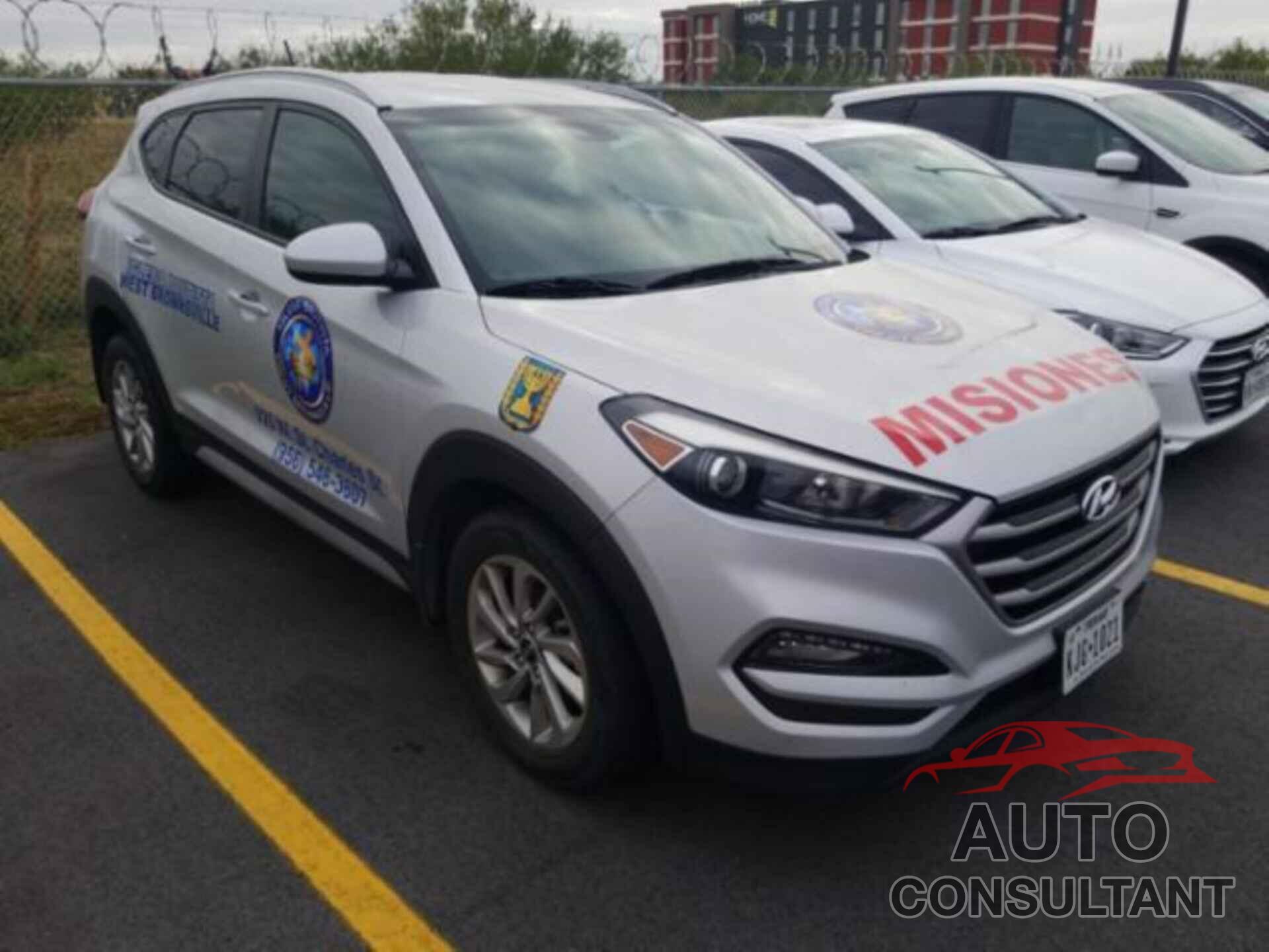 HYUNDAI TUCSON 2017 - KM8J33A40HU575326