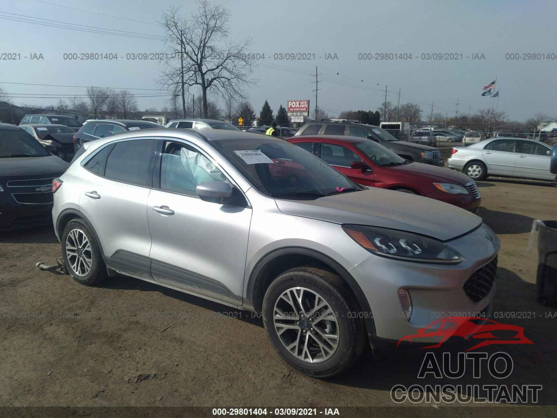 FORD ESCAPE 2020 - 1FMCU9H64LUB64908