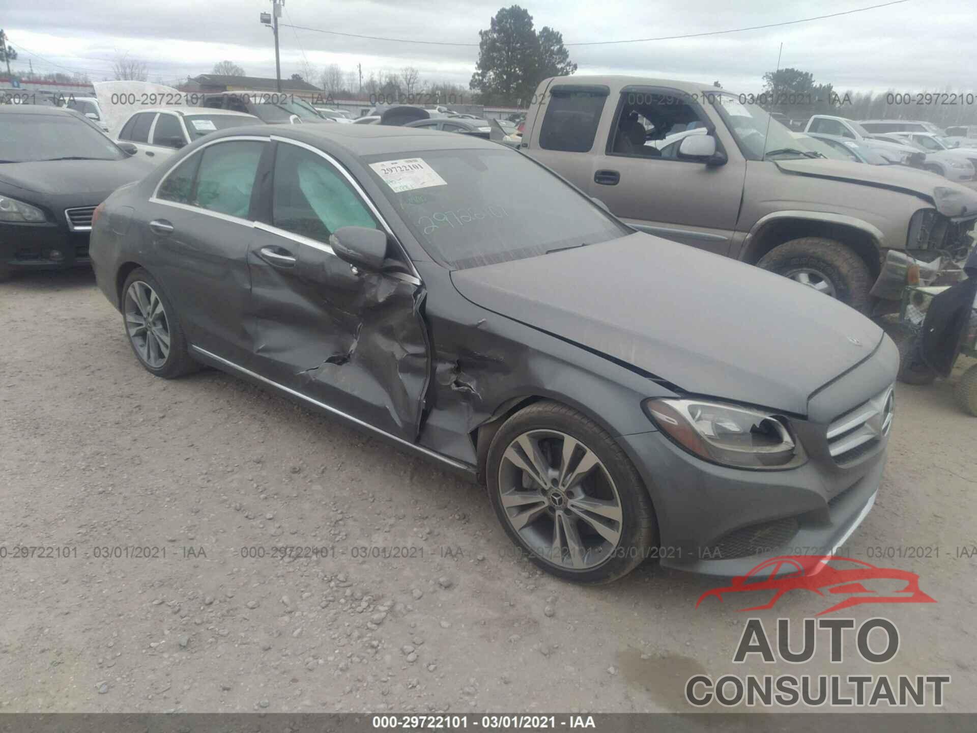 MERCEDES-BENZ C-CLASS 2018 - 55SWF4JB7JU249610