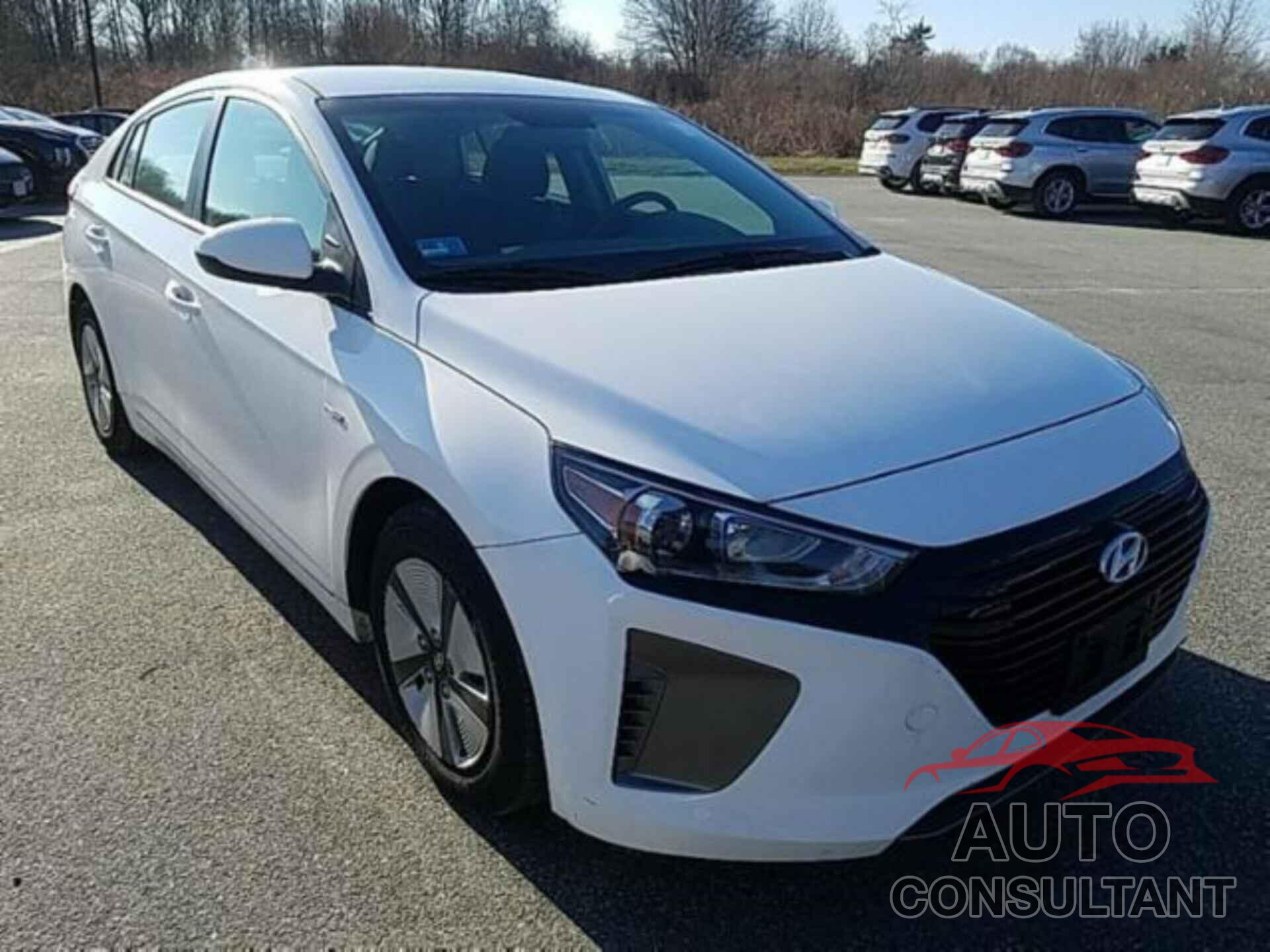 HYUNDAI IONIQ HYBRID 2017 - KMHC65LC9HU057330