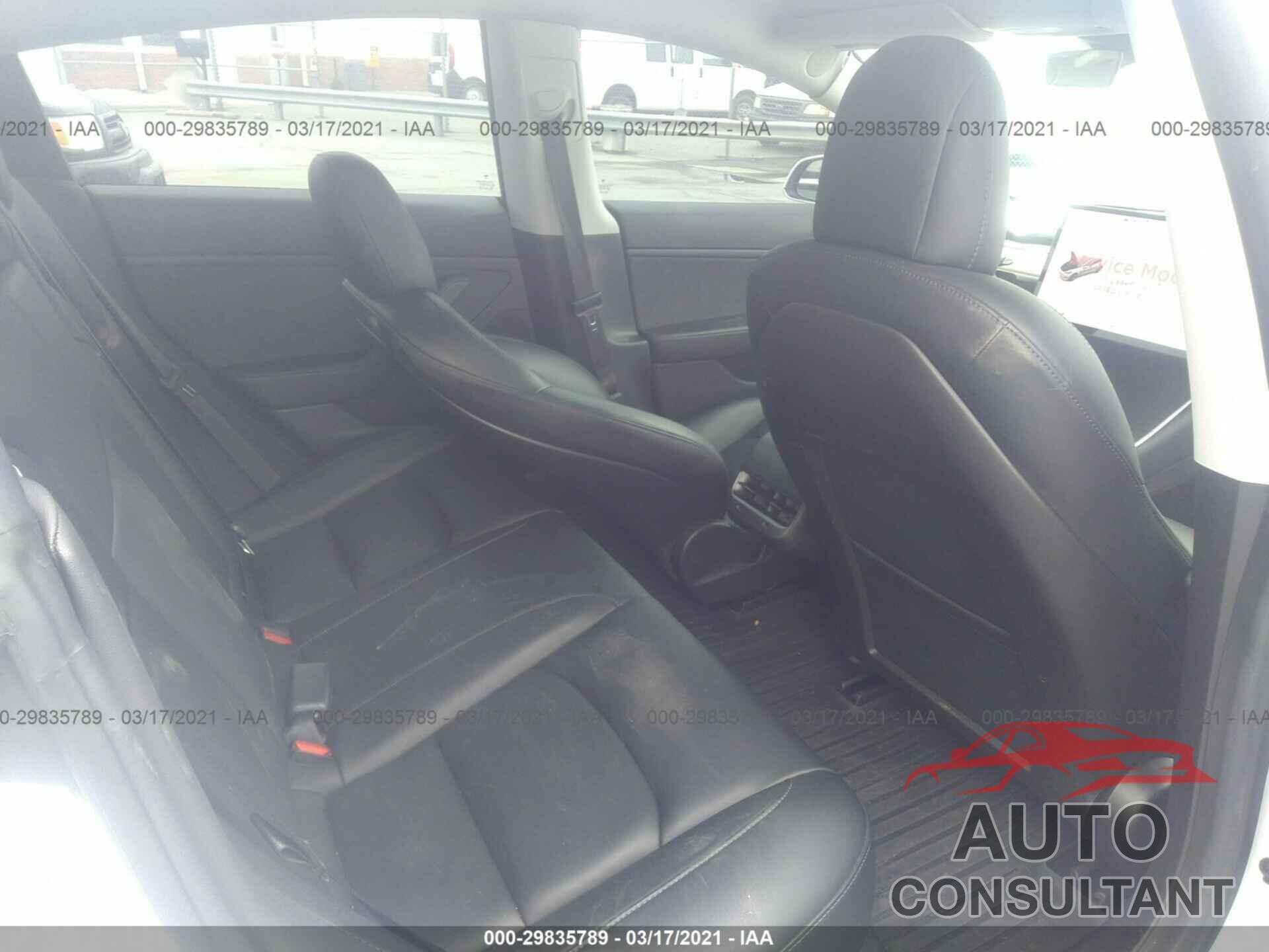 TESLA MODEL 3 2019 - 5YJ3E1EA6KF426382