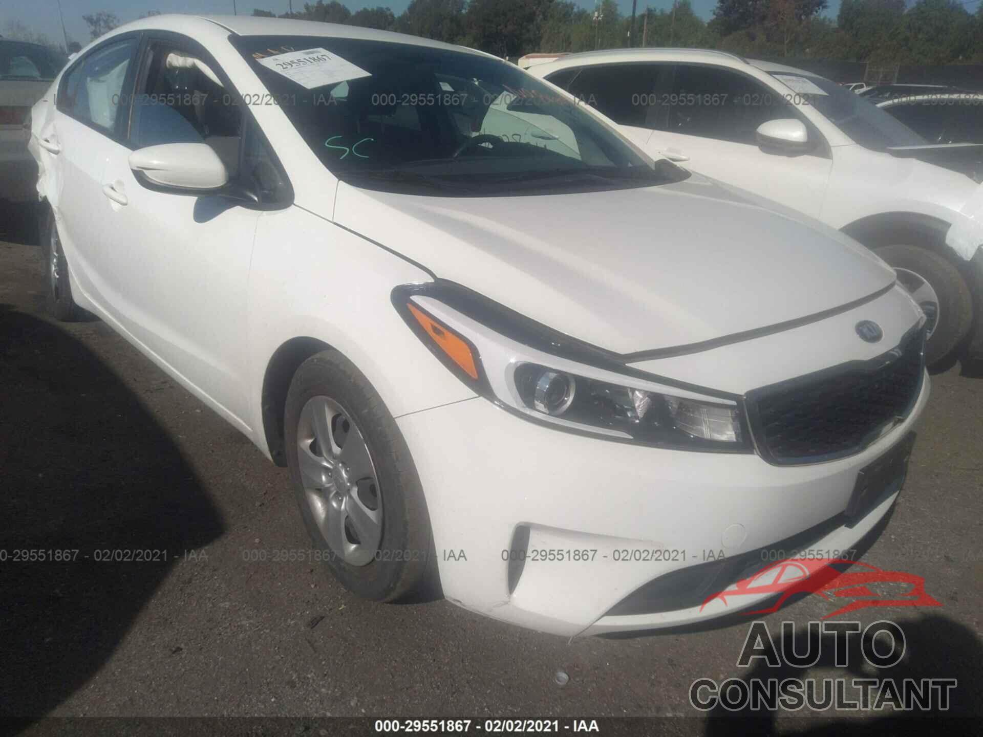 KIA FORTE 2018 - 3KPFK4A74JE221357