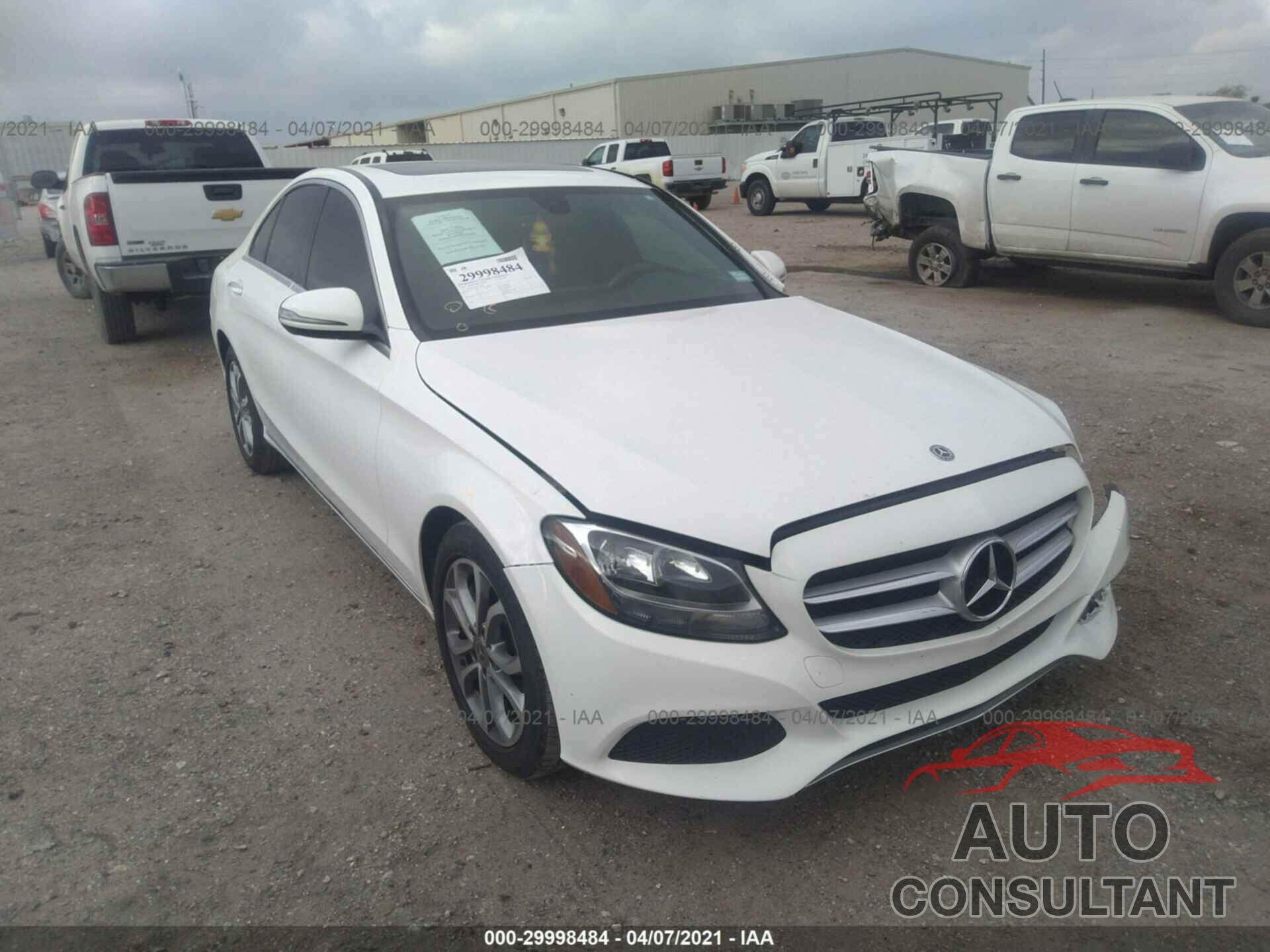 MERCEDES-BENZ C-CLASS 2018 - 55SWF4JB8JU257831