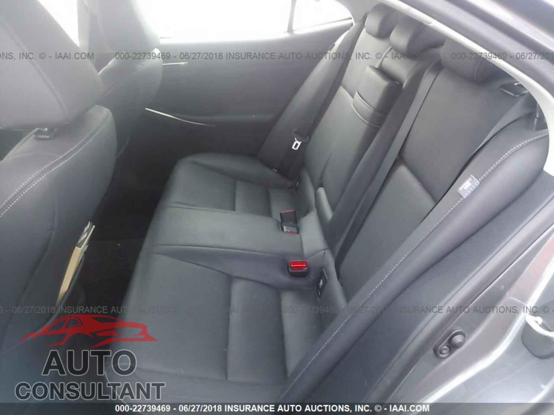 Lexus Is 2014 - JTHCF1D21E5000692