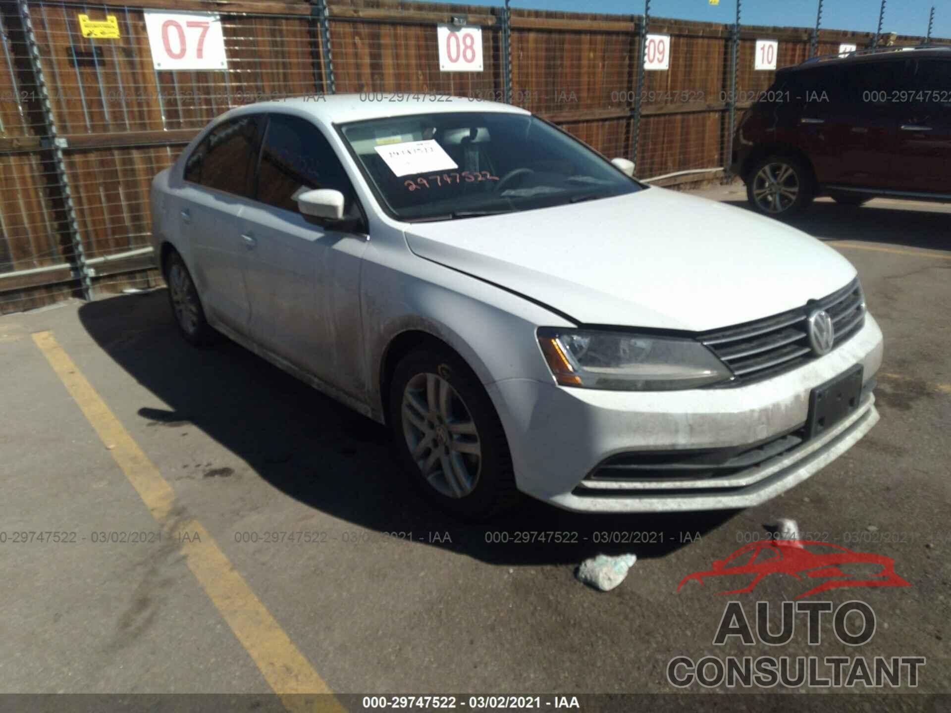 VOLKSWAGEN JETTA 2017 - 3VW167AJ4HM271412