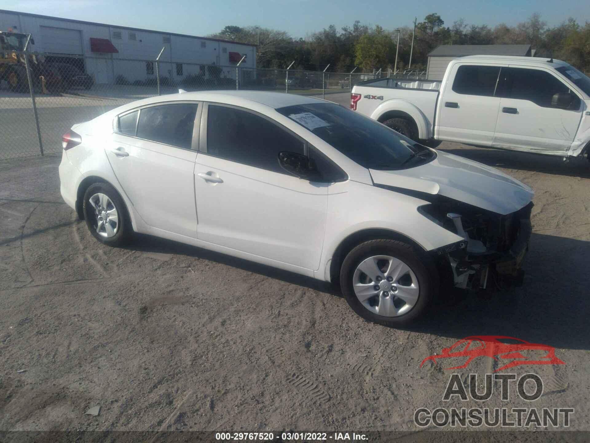 KIA FORTE 2017 - 3KPFK4A7XHE048518