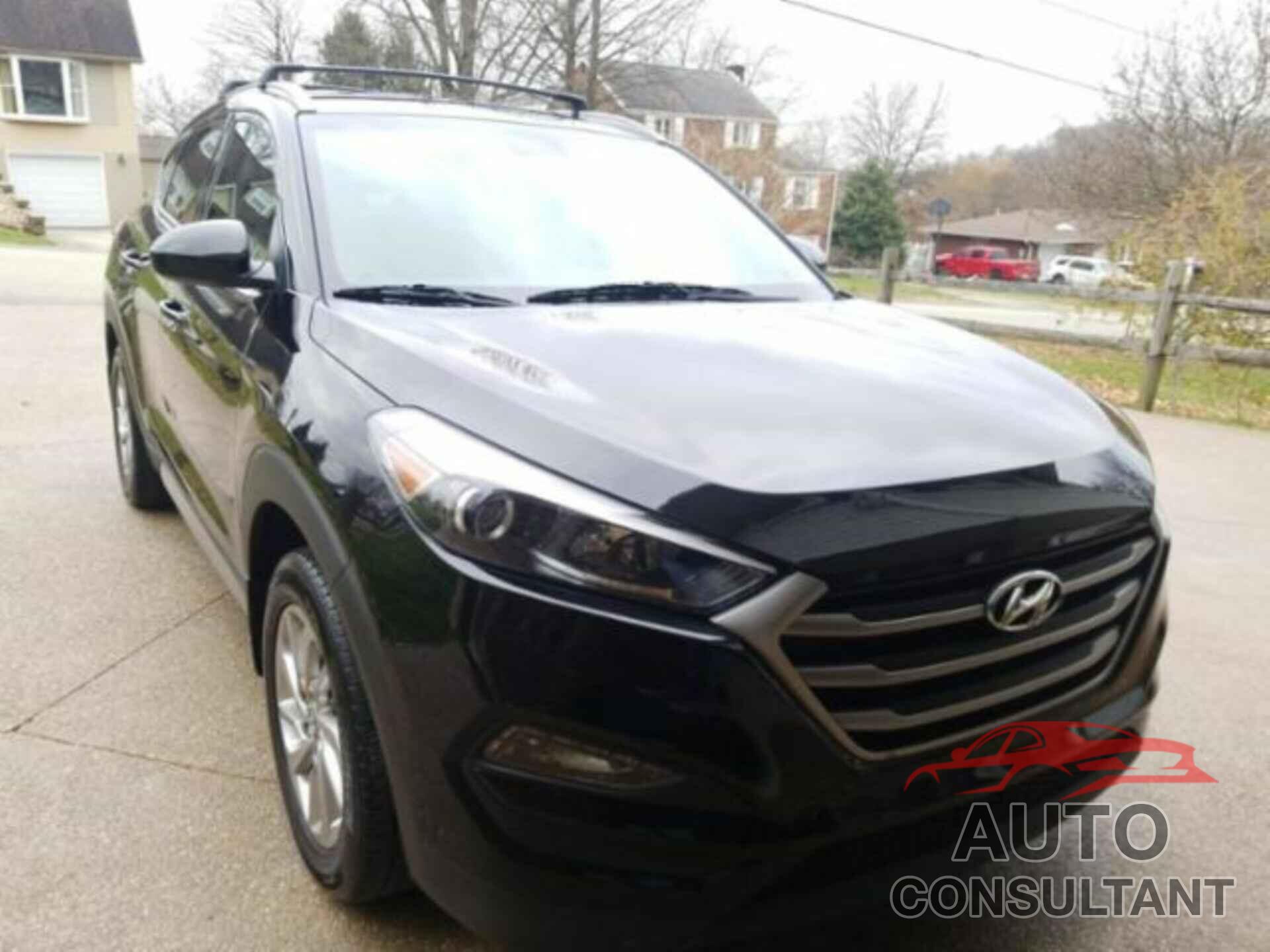 HYUNDAI TUCSON 2017 - KM8J3CA40HU339503